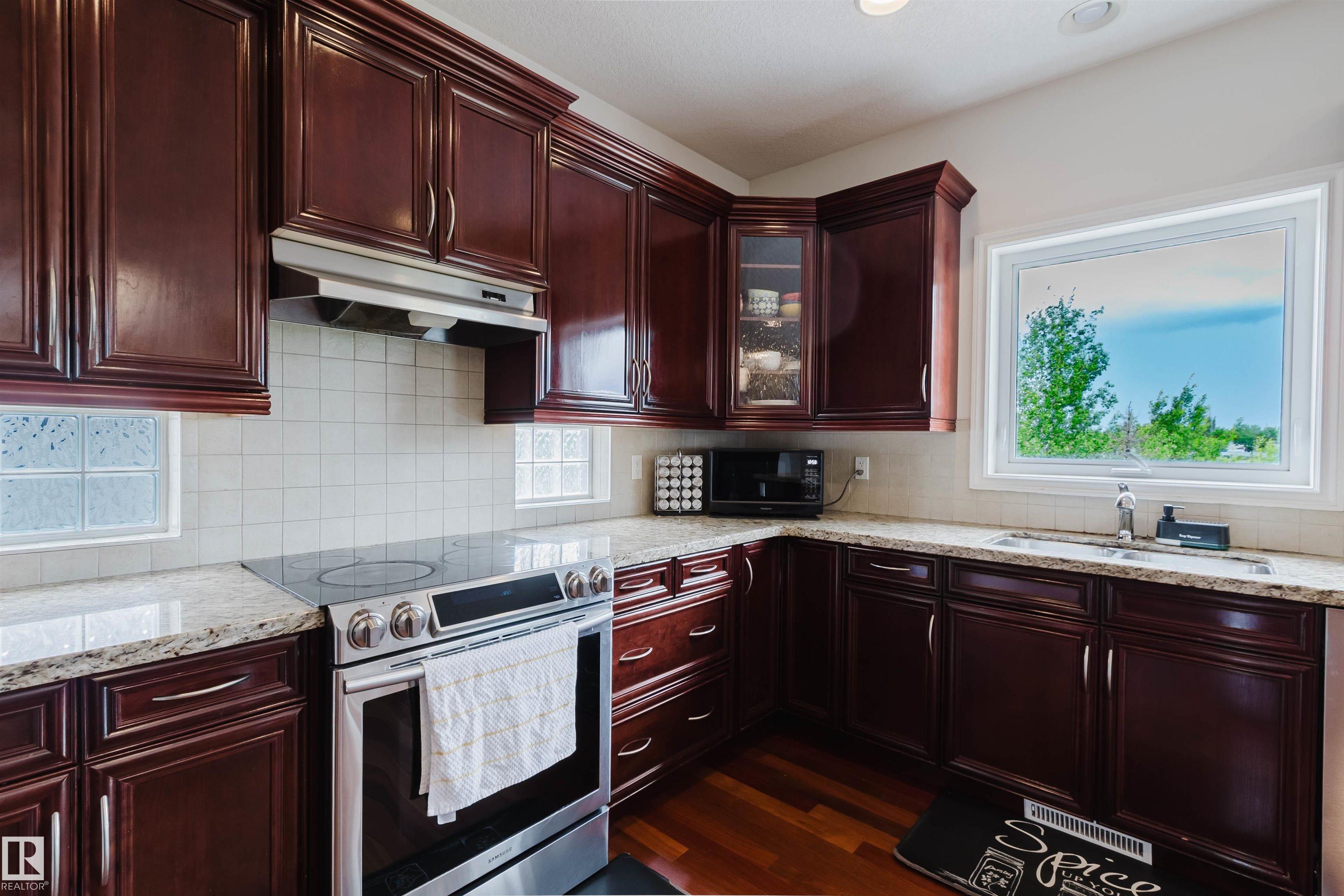 Photo 30 at 20524 58 Avenue NW, The Hamptons, Edmonton