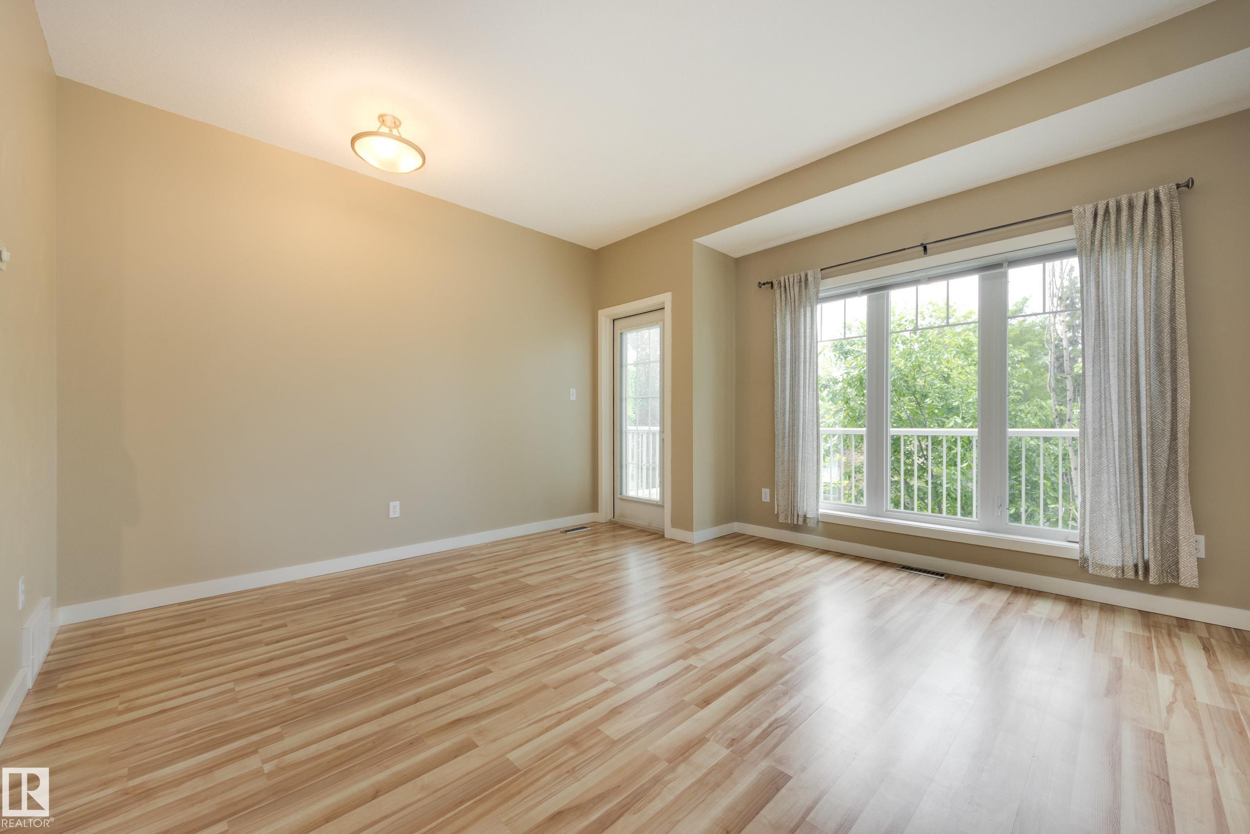 Photo 12 at 6 - 11917 103 Street NW, Westwood, Edmonton