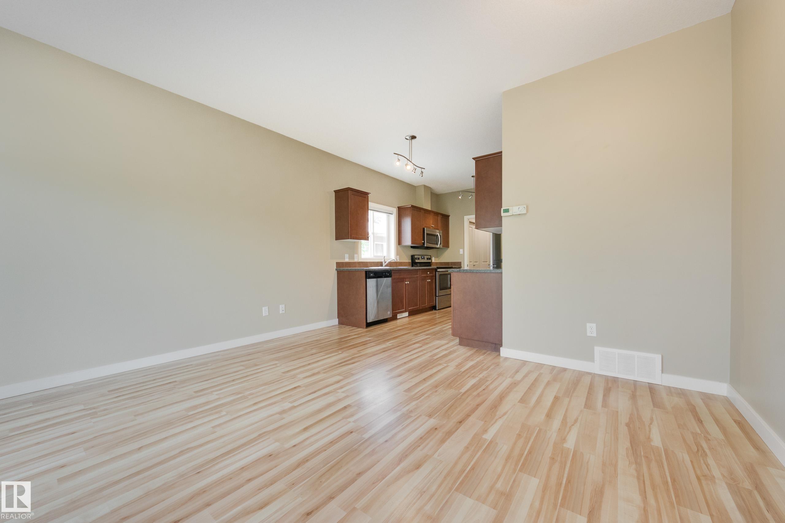 Photo 17 at 6 - 11917 103 Street NW, Westwood, Edmonton