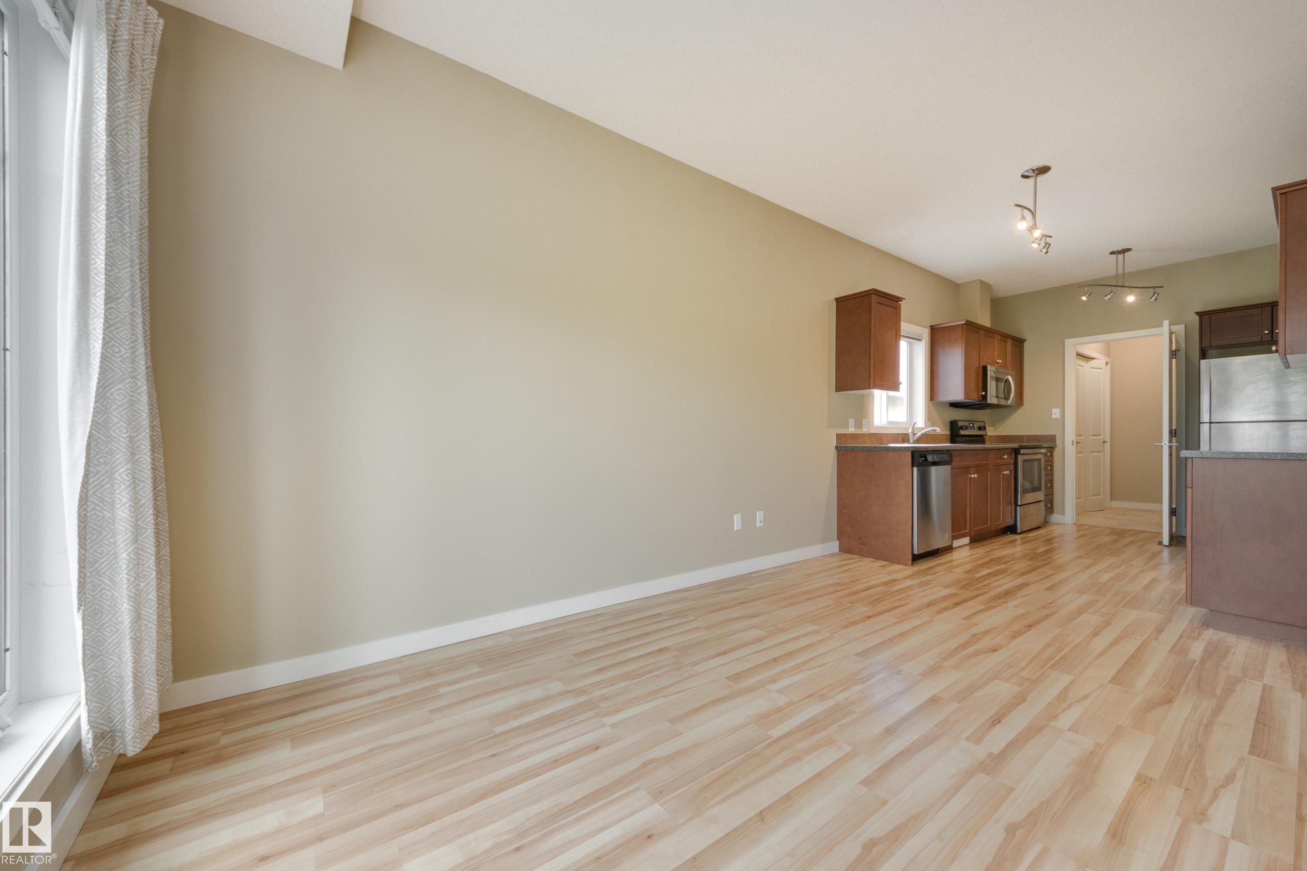 Photo 18 at 6 - 11917 103 Street NW, Westwood, Edmonton