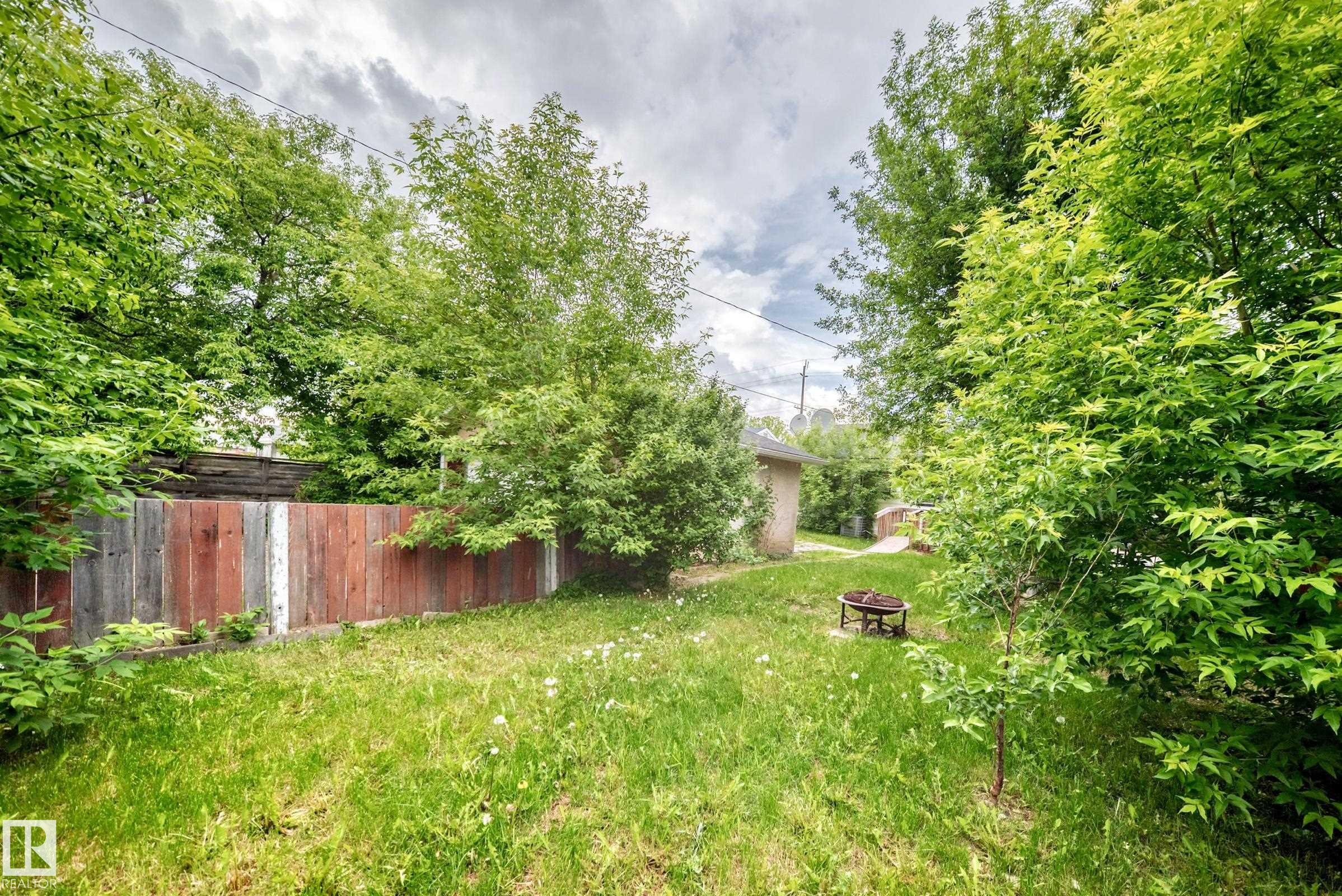 Photo 34 at 13215 132 Avenue NW, Athlone, Edmonton