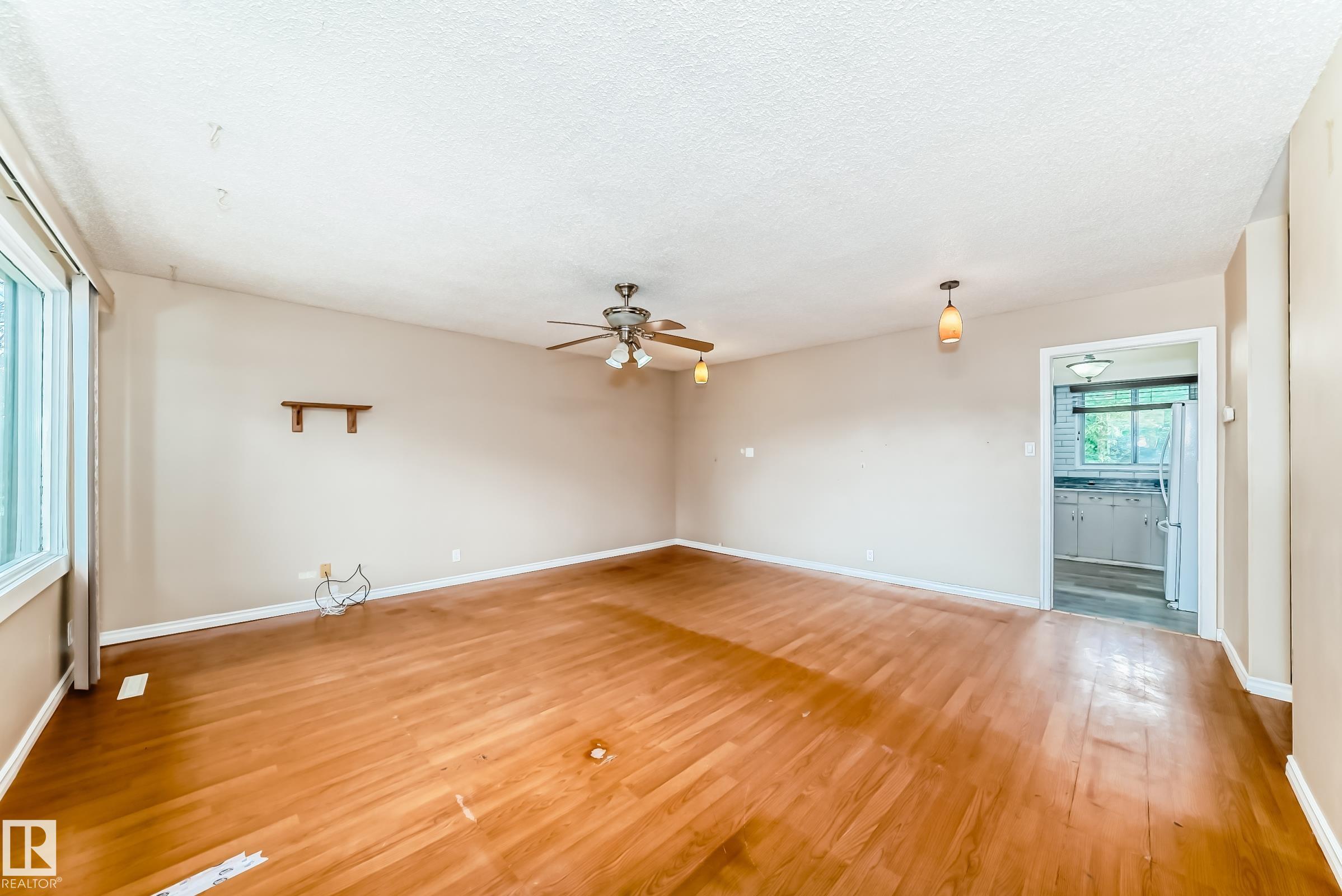 Photo 6 at 13215 132 Avenue NW, Athlone, Edmonton