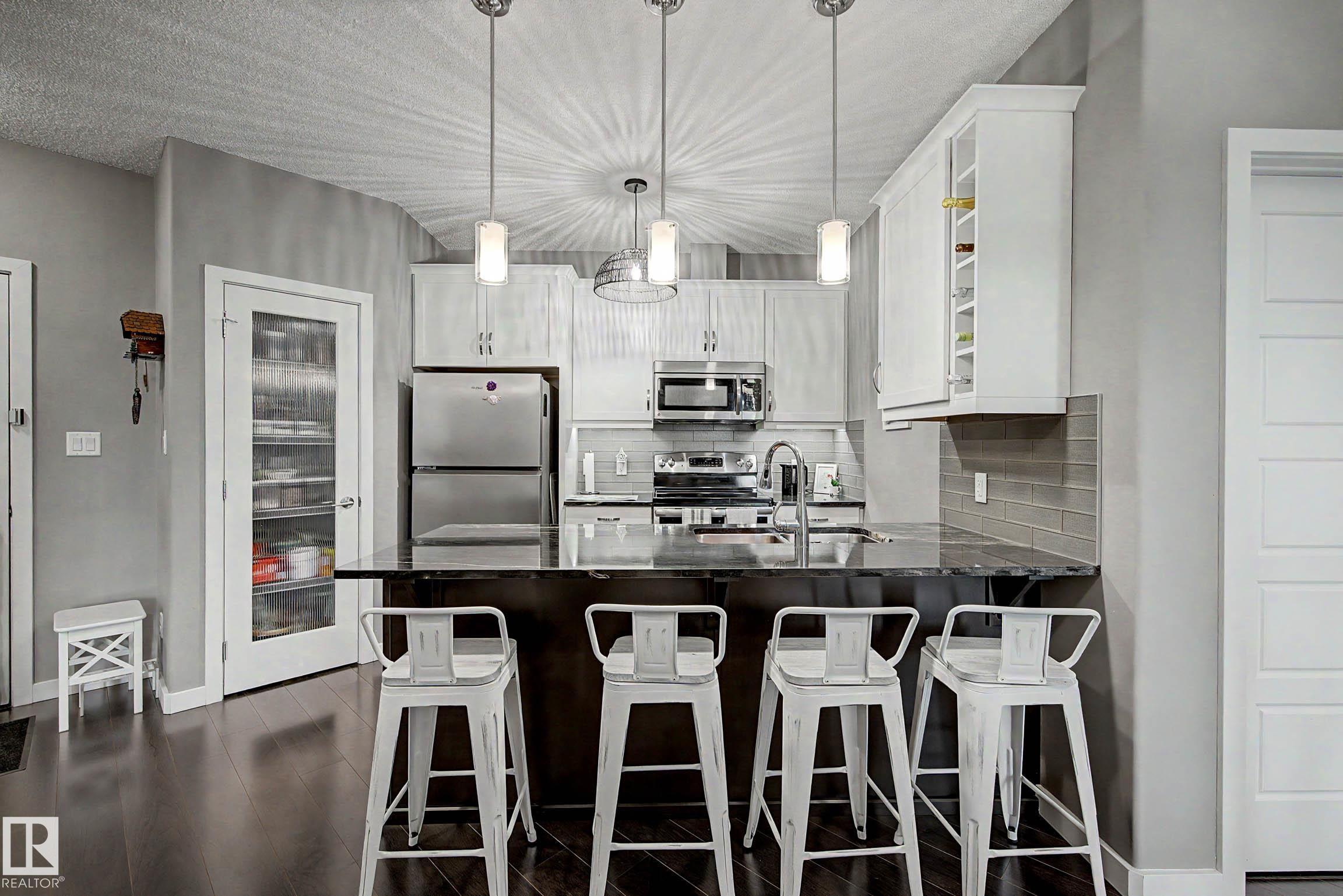 Photo 6 at 410 - 1004 Rosenthal Boulevard NW, Rosenthal, Edmonton