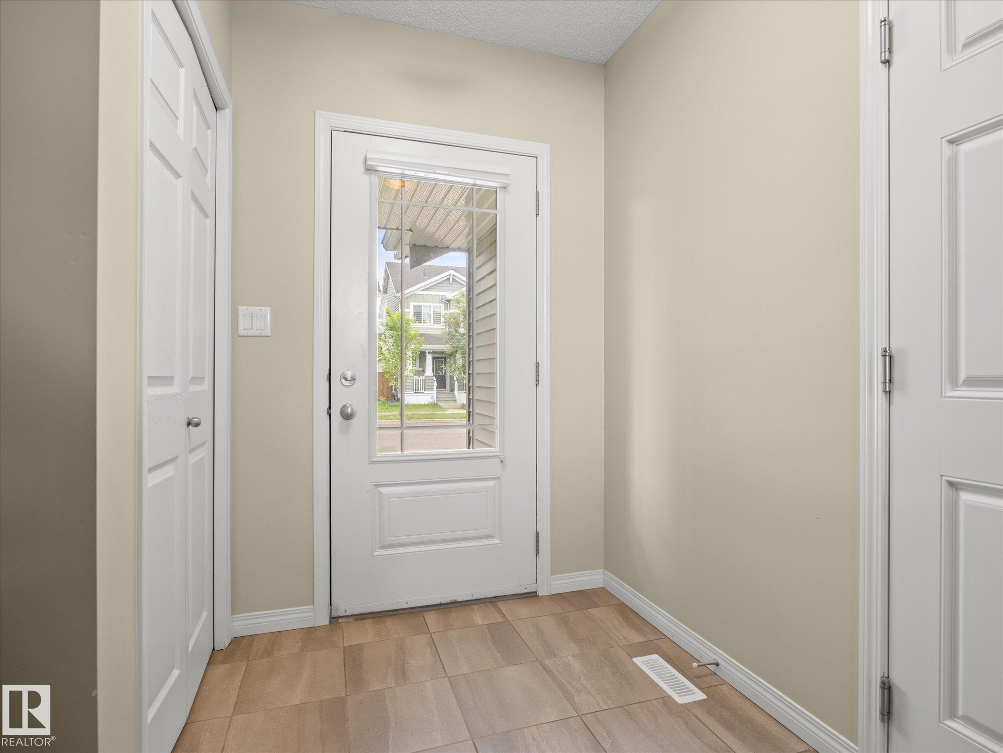 2762 Coughlan Green green SW, Chappelle Area, Edmonton