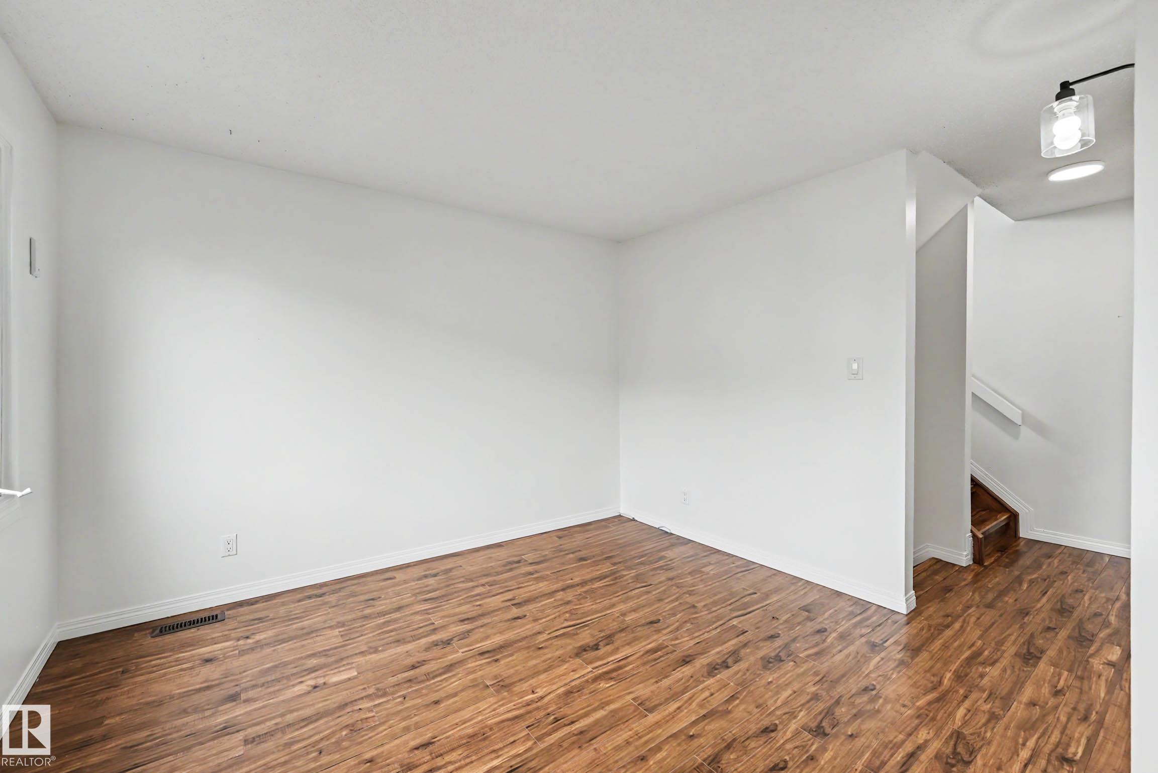 8 - 14225 82 Street NW, Kildare, Edmonton