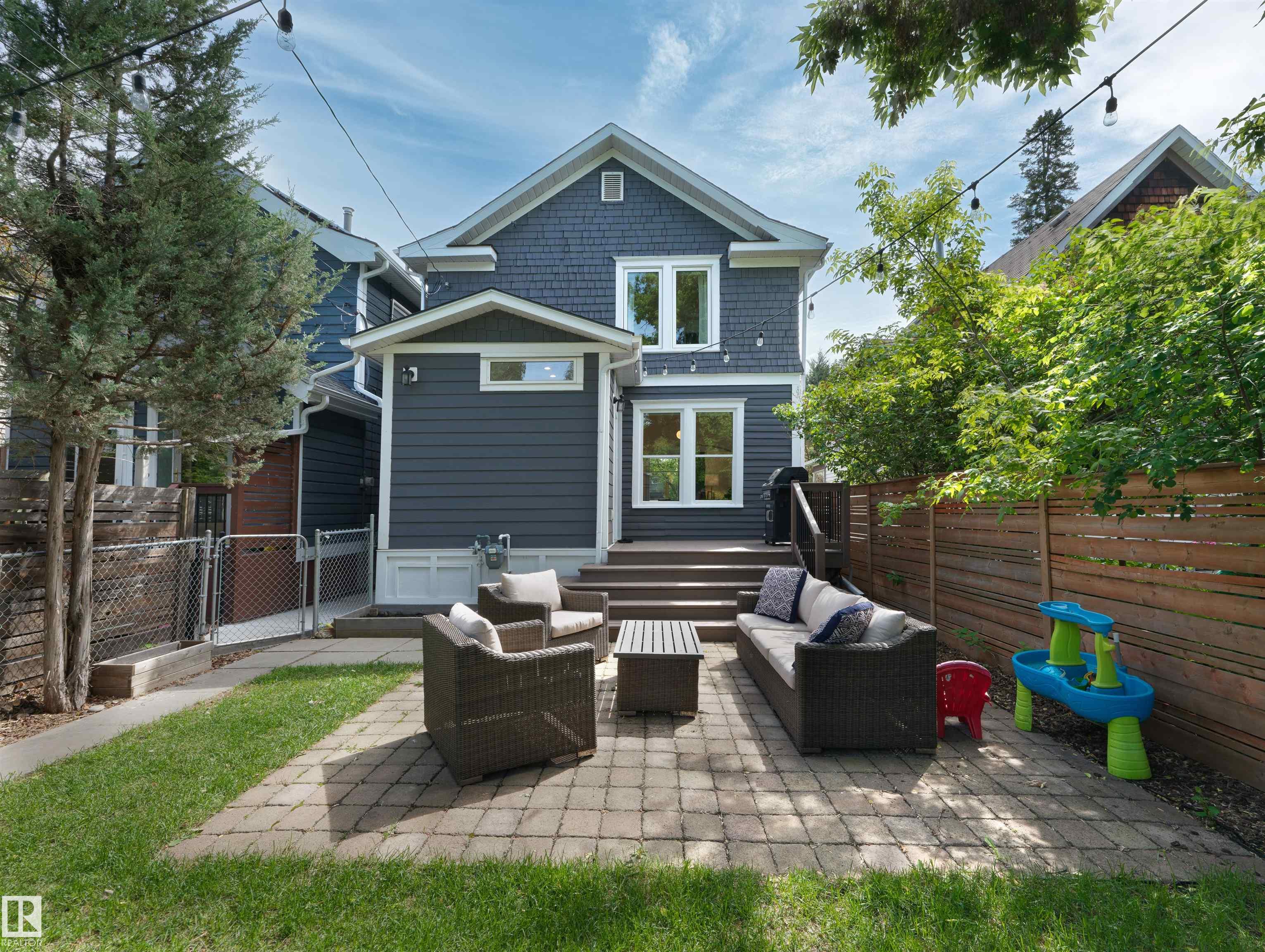 Photo 33 at 10618 126 Street NW, Westmount, Edmonton