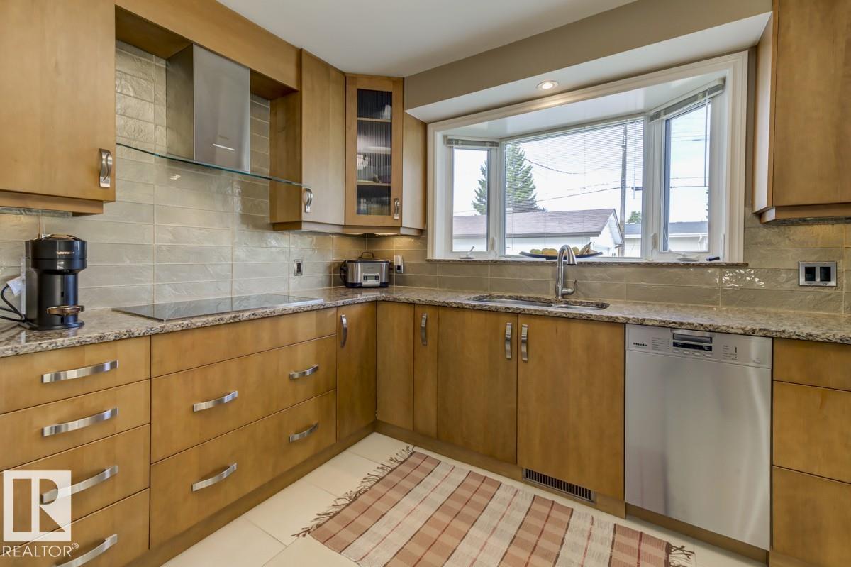 Photo 17 at 4316 117 Street NW, Royal Gardens, Edmonton