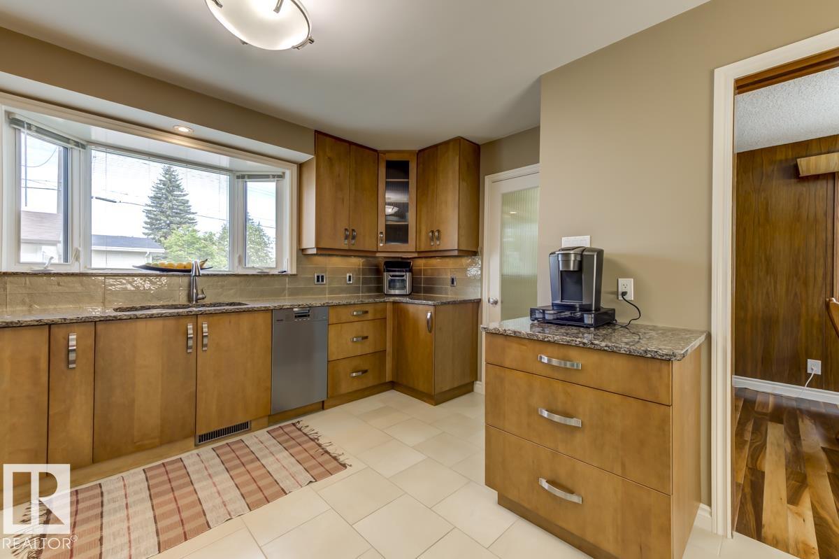 Photo 24 at 4316 117 Street NW, Royal Gardens, Edmonton