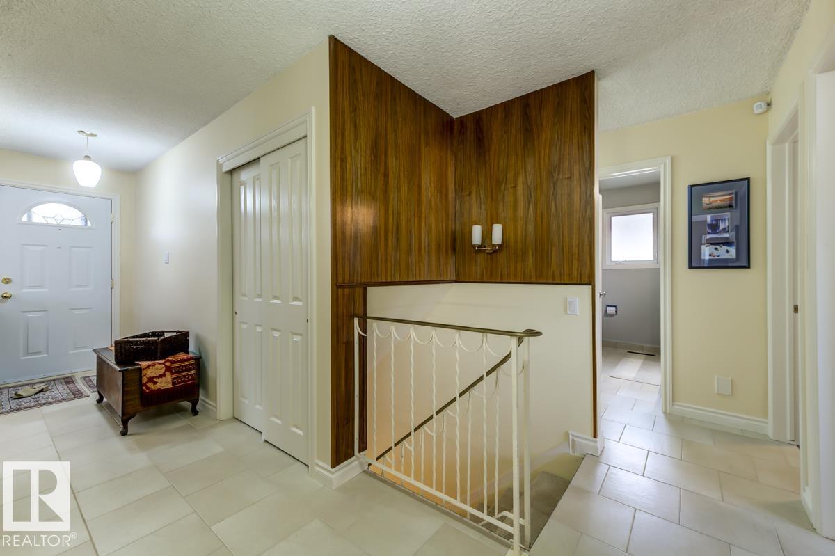 Photo 28 at 4316 117 Street NW, Royal Gardens, Edmonton