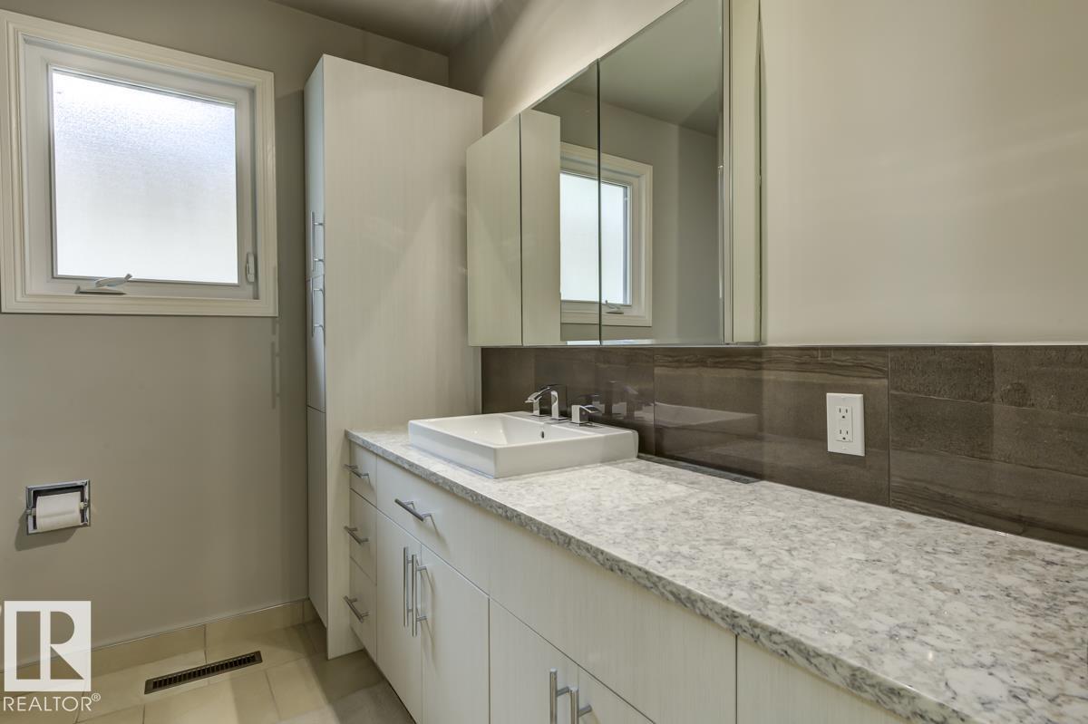 Photo 32 at 4316 117 Street NW, Royal Gardens, Edmonton