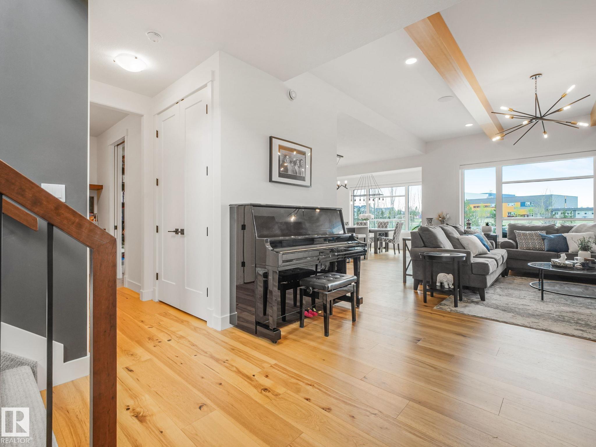Photo 14 at 106 Edgewater Circle, Southfork, Leduc