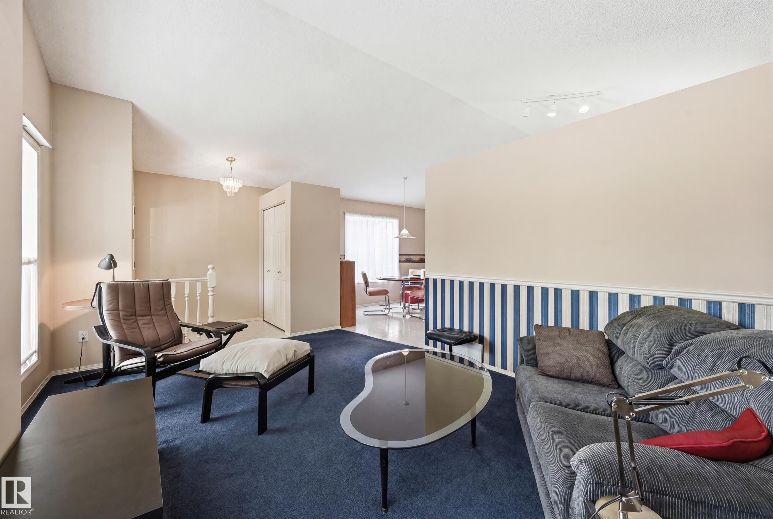 Photo 6 at 2050 Tanner Wynd NW, Terwillegar Towne, Edmonton