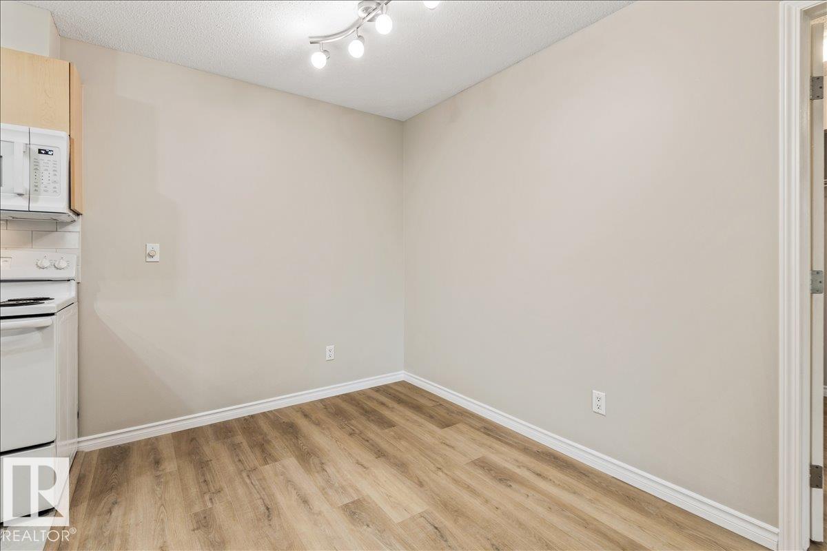 Photo 15 at 218 - 17003 67 Avenue NW, Callingwood South, Edmonton