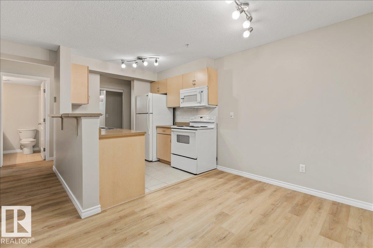 Photo 16 at 218 - 17003 67 Avenue NW, Callingwood South, Edmonton