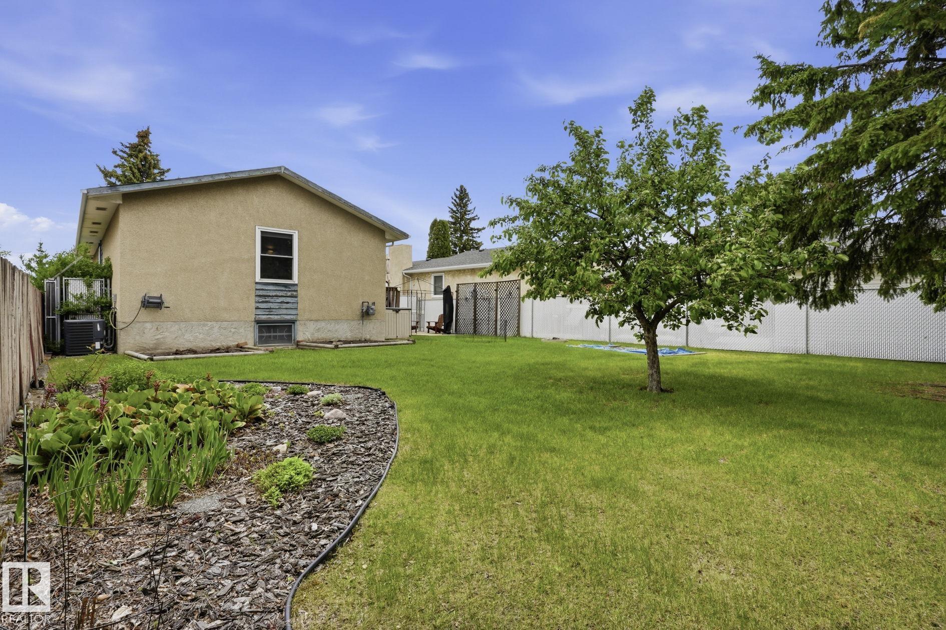 Photo 35 at 5511 10 Avenue NW, Sakaw, Edmonton