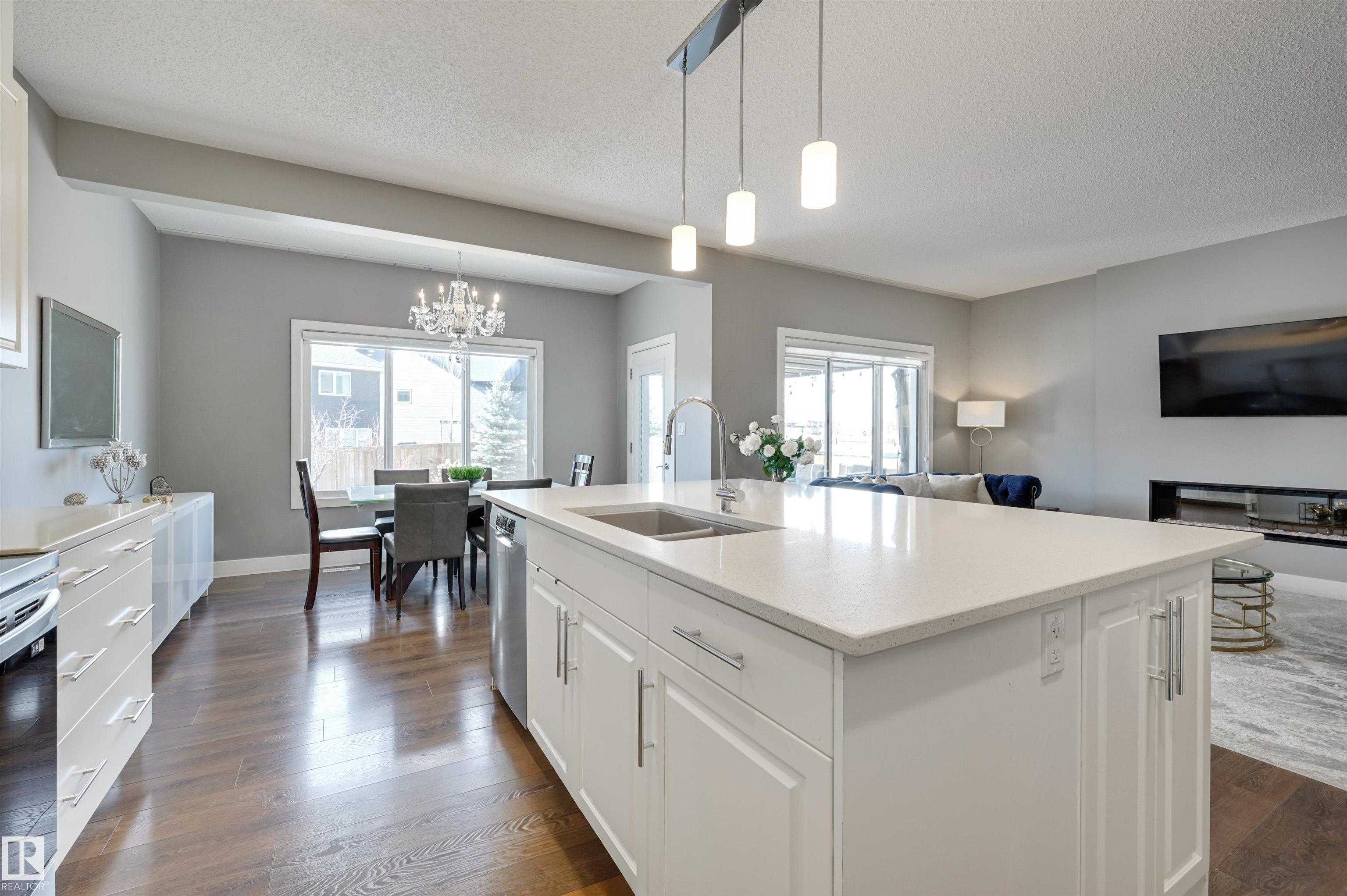 Photo 10 at 3625 Keswick Boulevard SW, Keswick, Edmonton