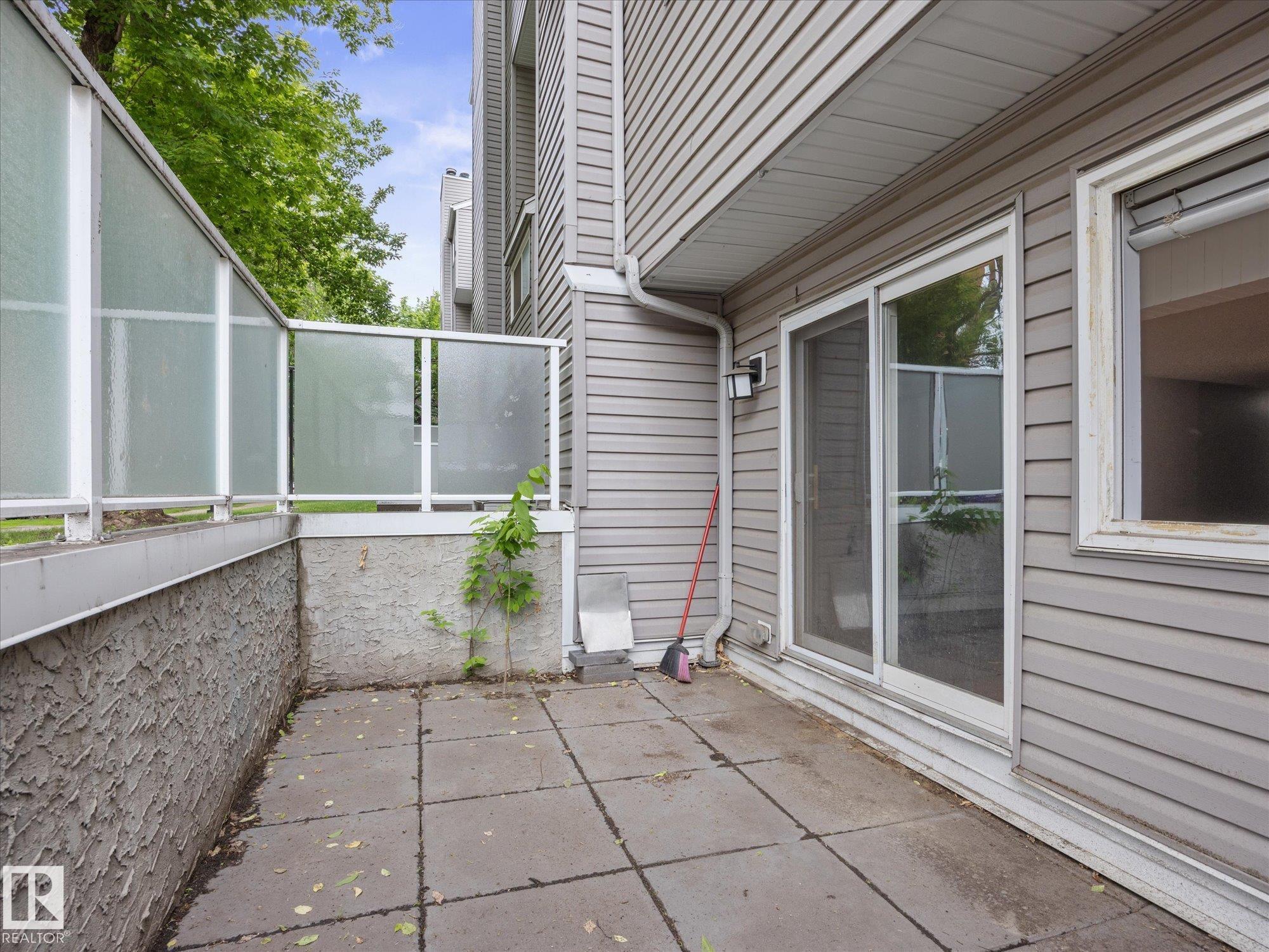 Photo 12 at 110 - 10139 117 Street NW, Wîhkwêntôwin, Edmonton