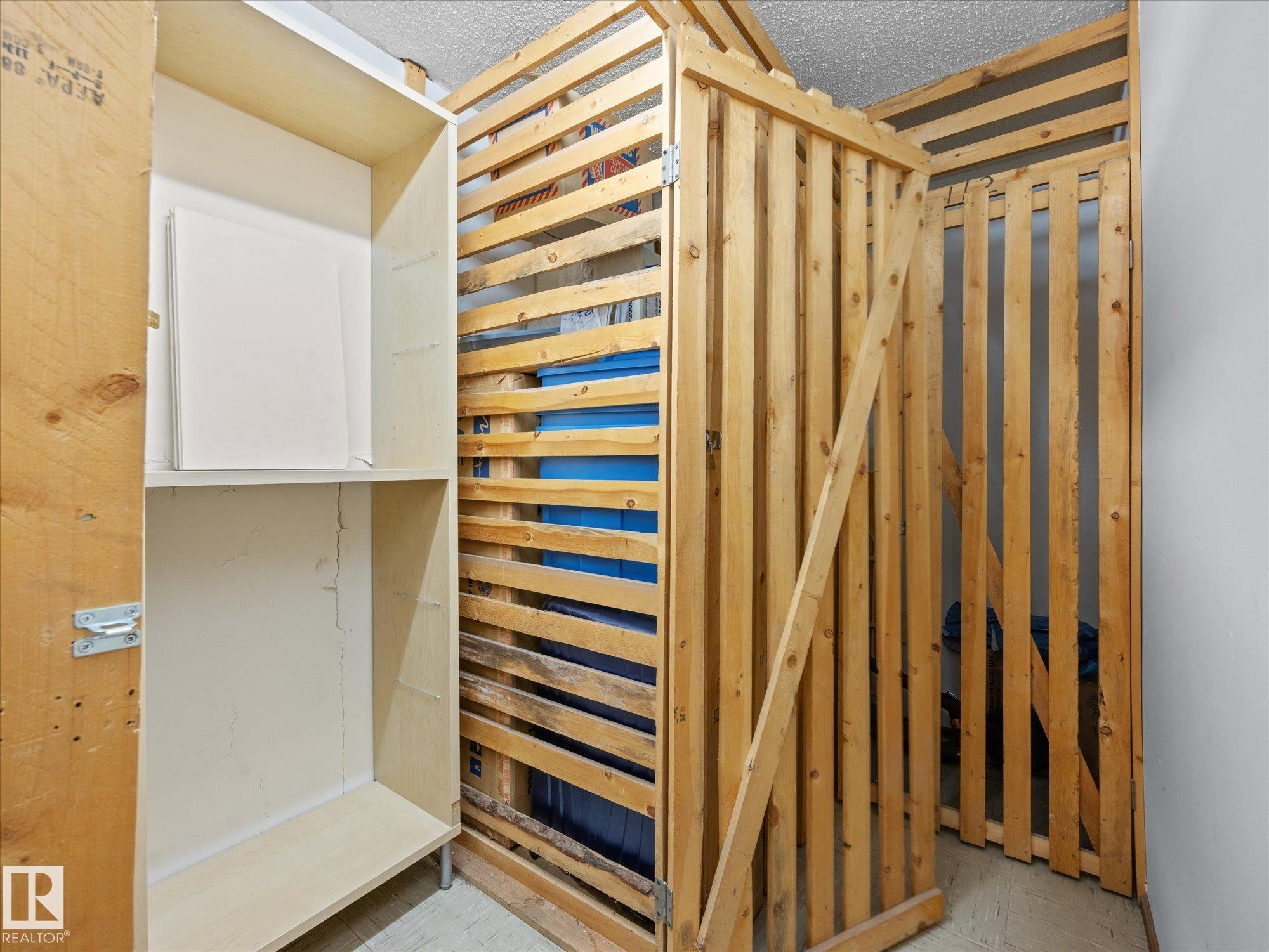 Photo 14 at 110 - 10139 117 Street NW, Wîhkwêntôwin, Edmonton