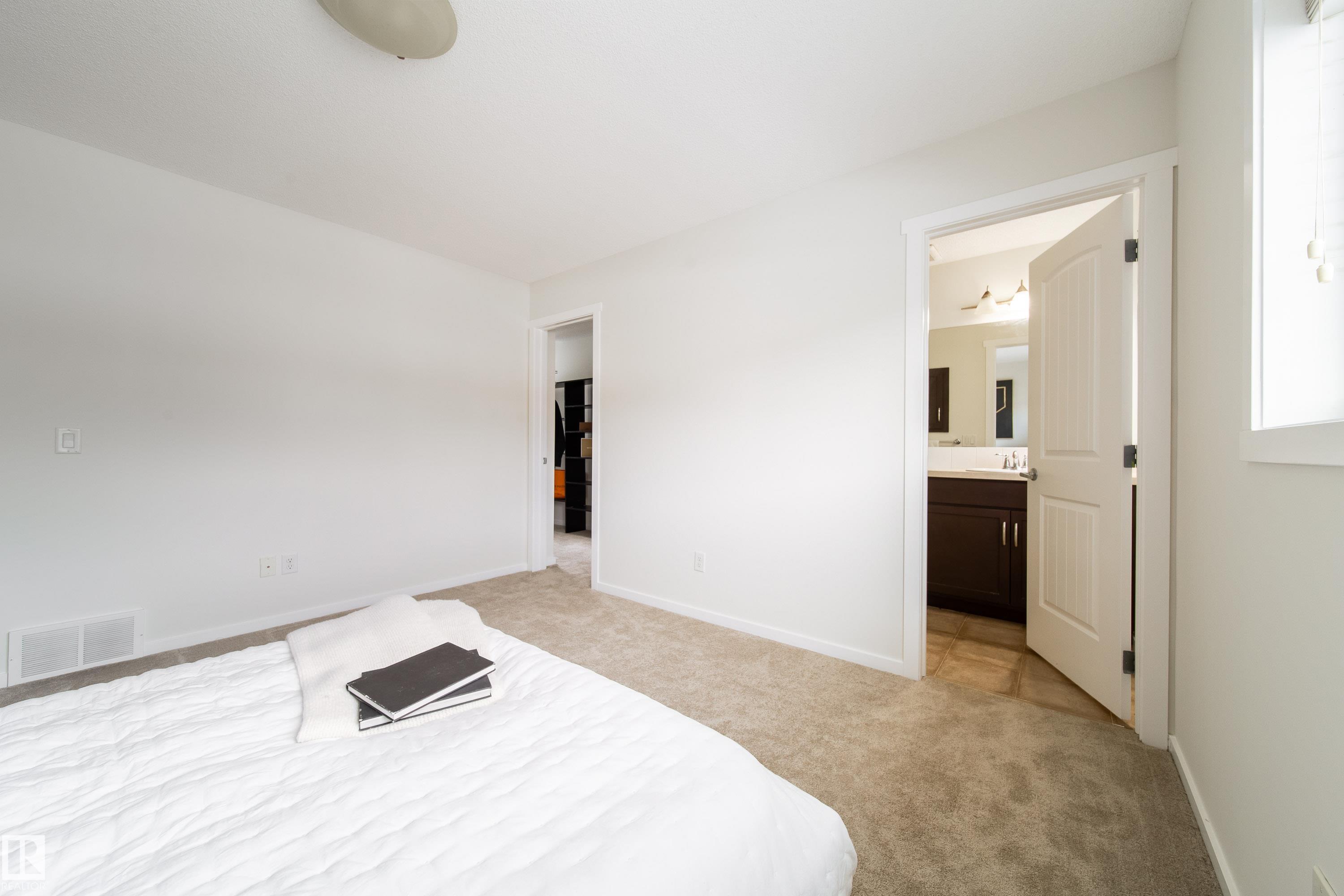 Photo 14 at 405 Simmonds Way, Southfork, Leduc