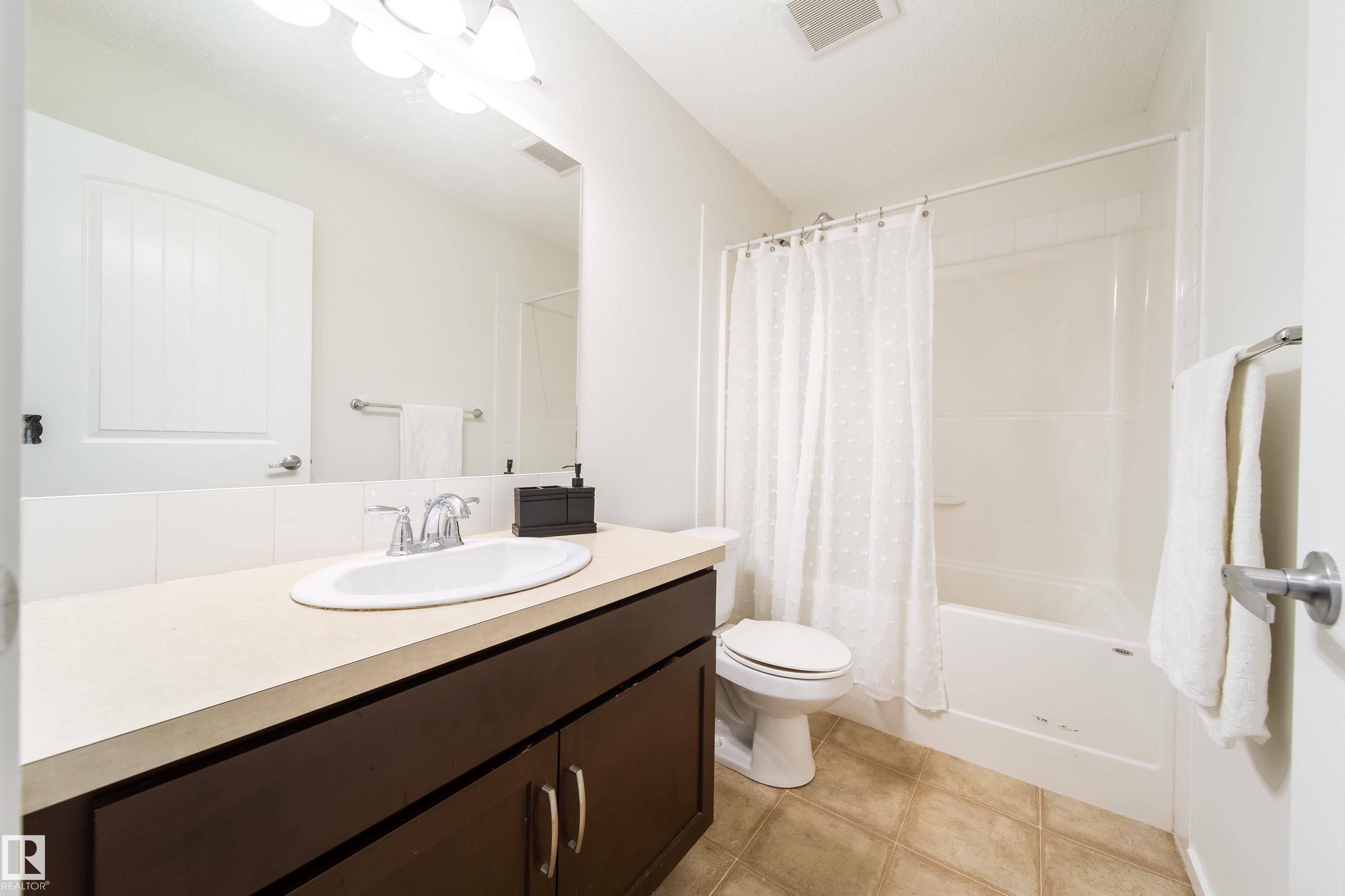 Photo 21 at 405 Simmonds Way, Southfork, Leduc