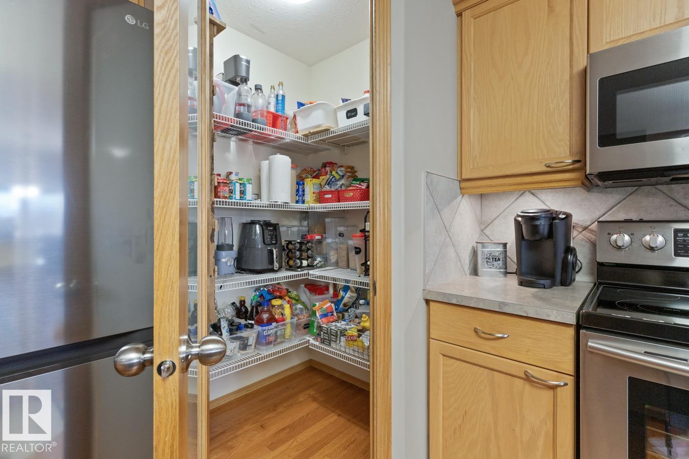 Photo 15 at 1 Birchwood Close, Bridgeport, Leduc