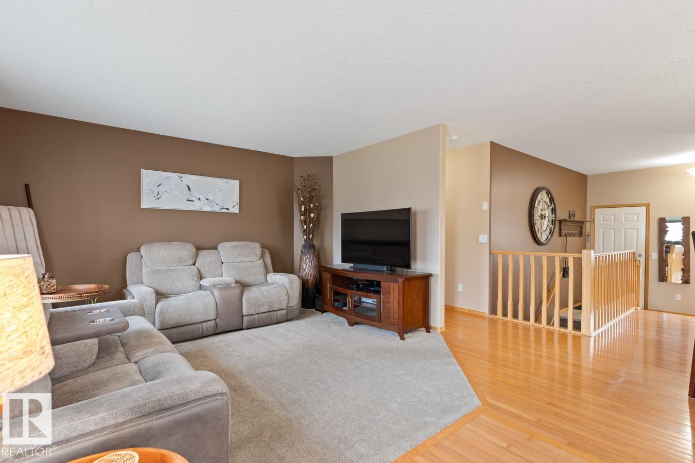 Photo 18 at 1 Birchwood Close, Bridgeport, Leduc
