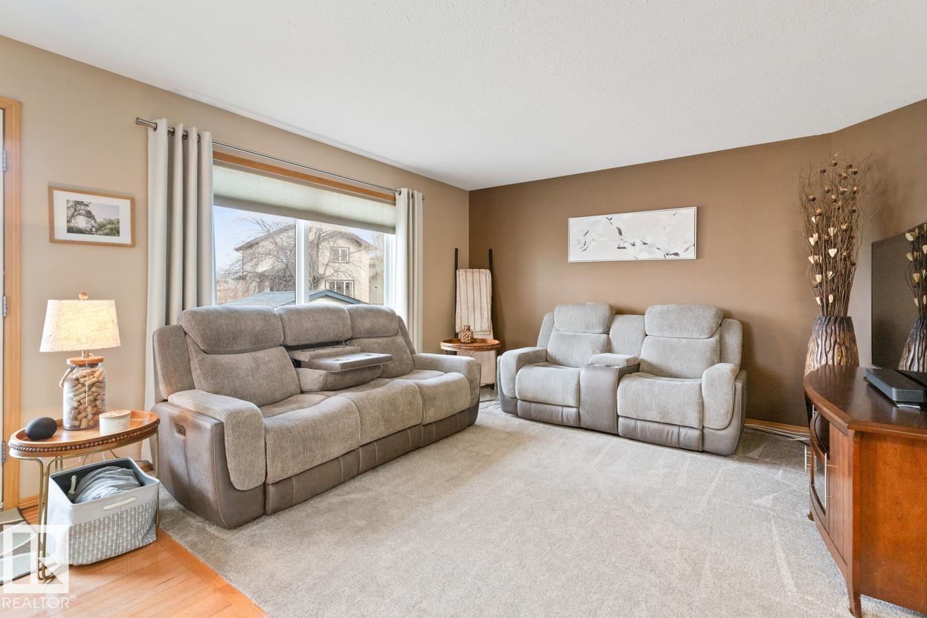 Photo 19 at 1 Birchwood Close, Bridgeport, Leduc