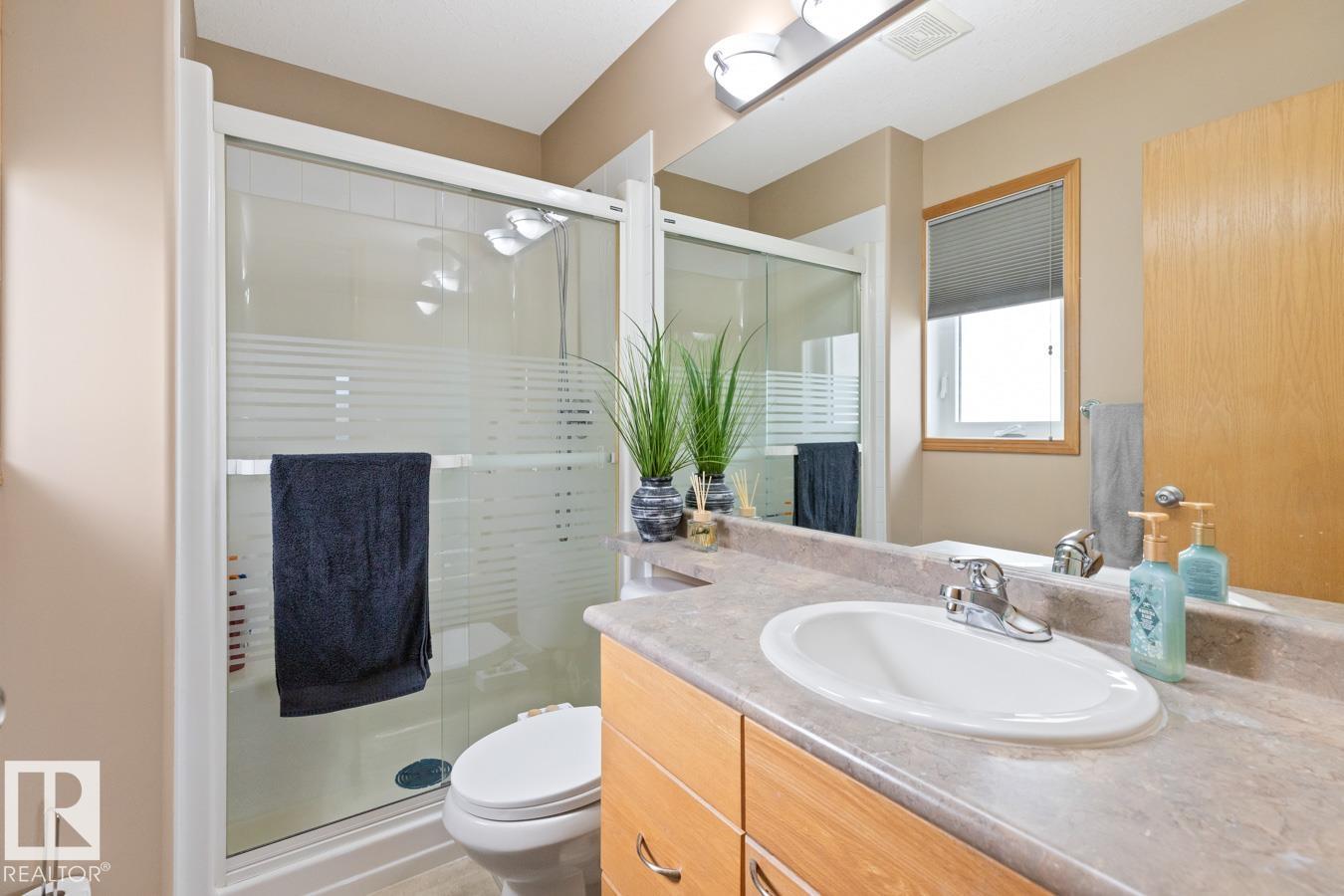 Photo 24 at 1 Birchwood Close, Bridgeport, Leduc