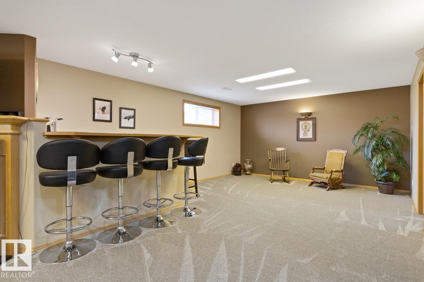 Photo 31 at 1 Birchwood Close, Bridgeport, Leduc