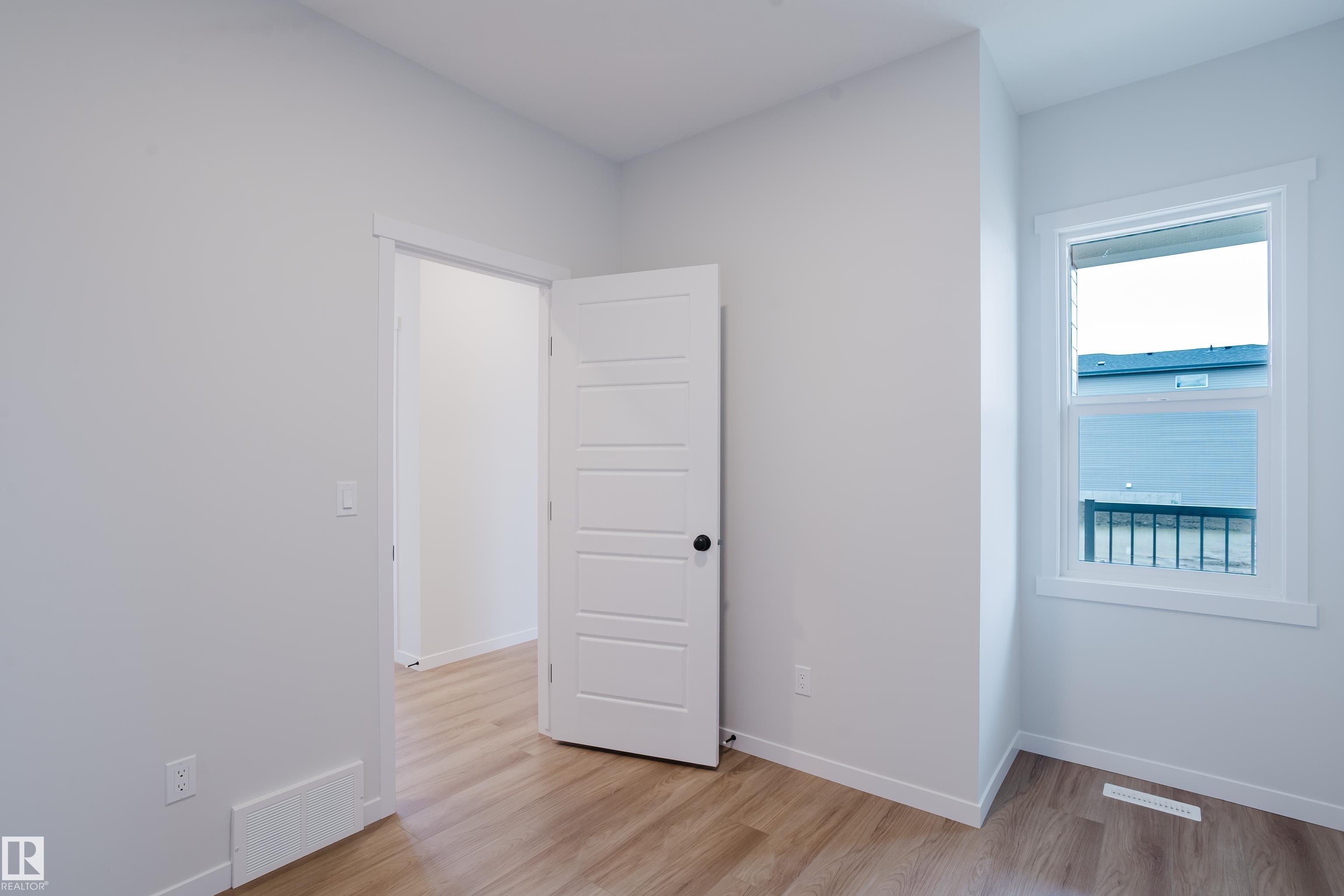 Photo 11 at 2225 194a Street NW, River's Edge, Edmonton