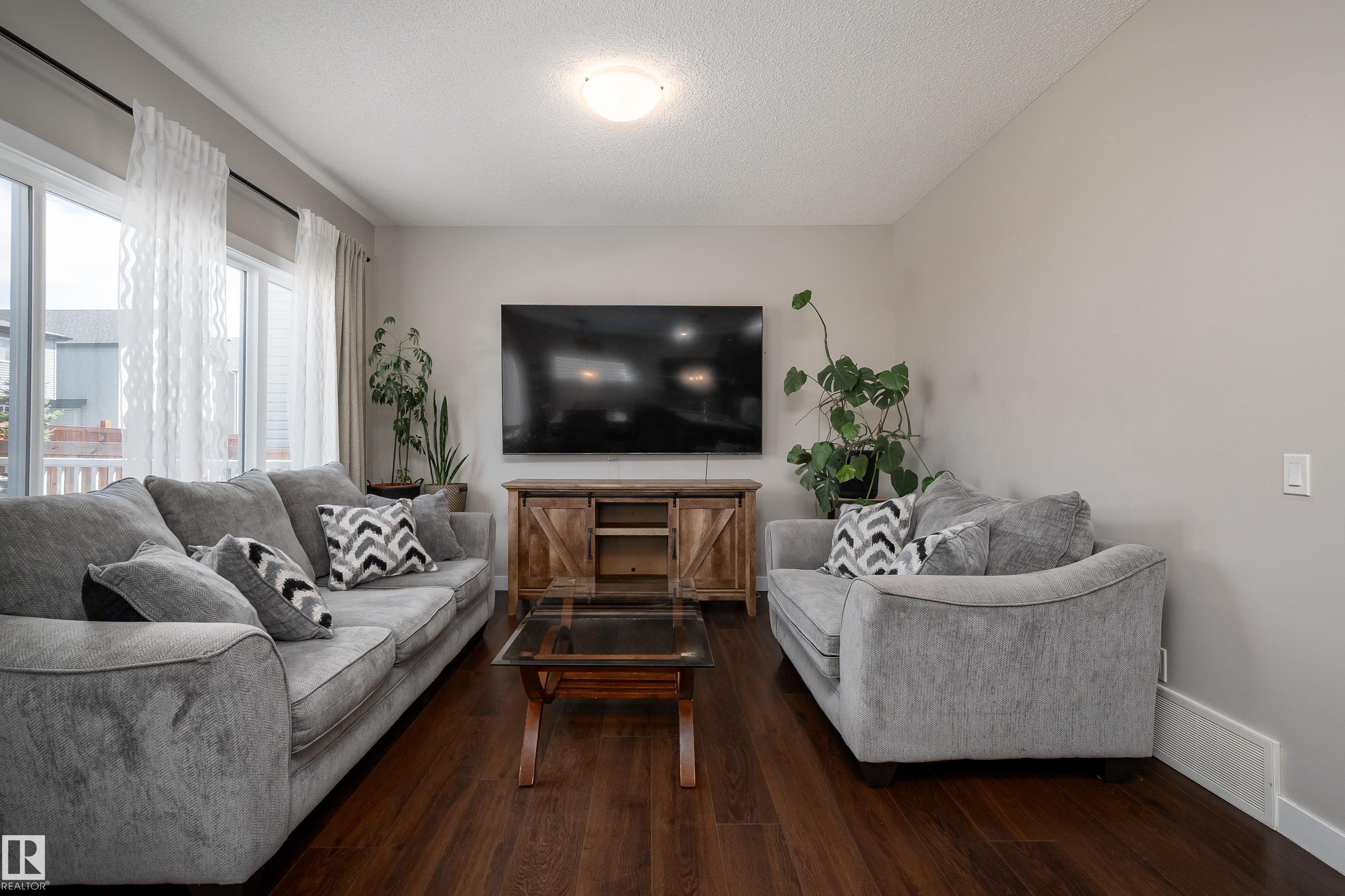 Photo 12 at 3222 Chernowski Way SW, Chappelle Area, Edmonton