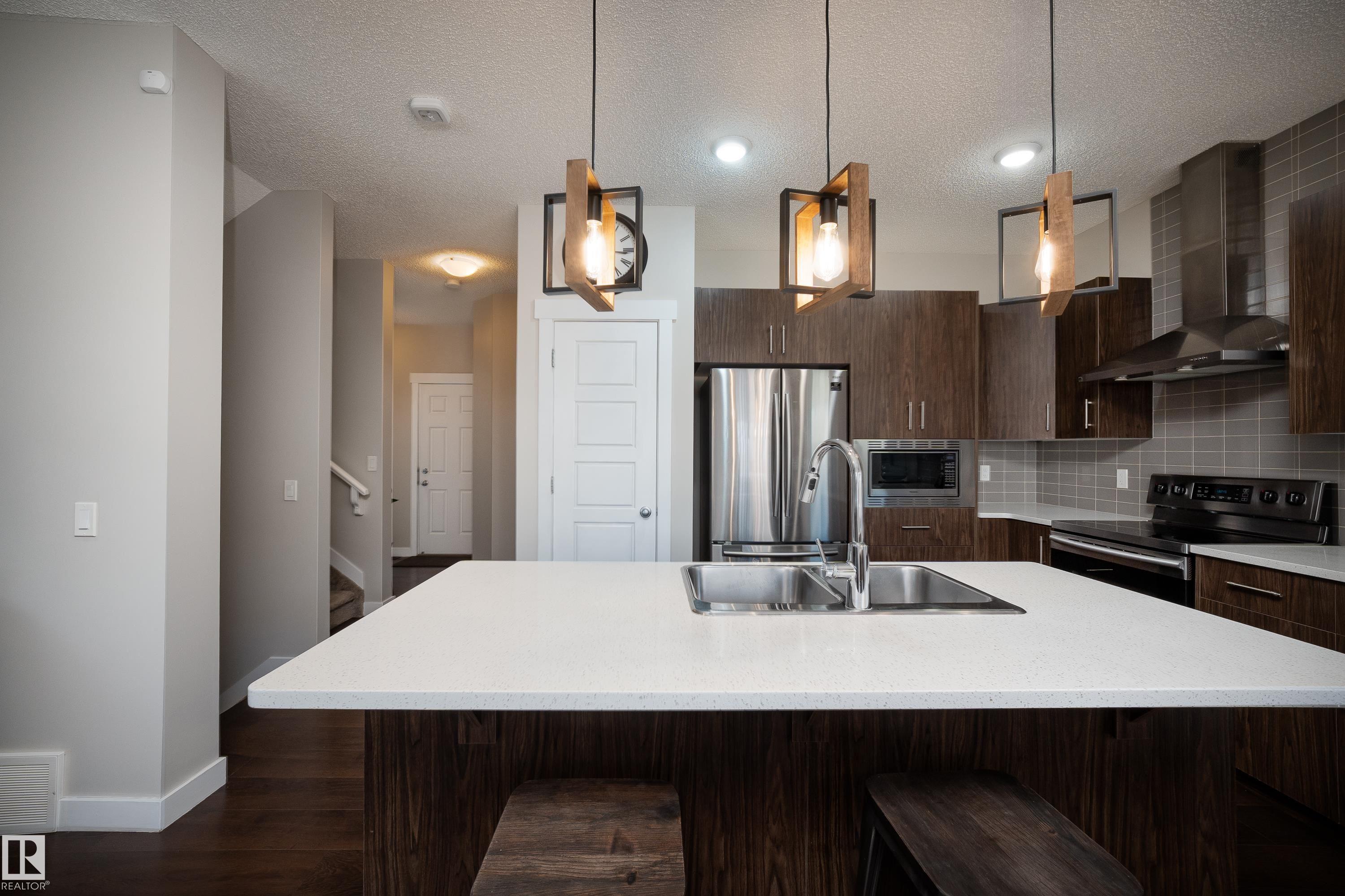 Photo 8 at 3222 Chernowski Way SW, Chappelle Area, Edmonton