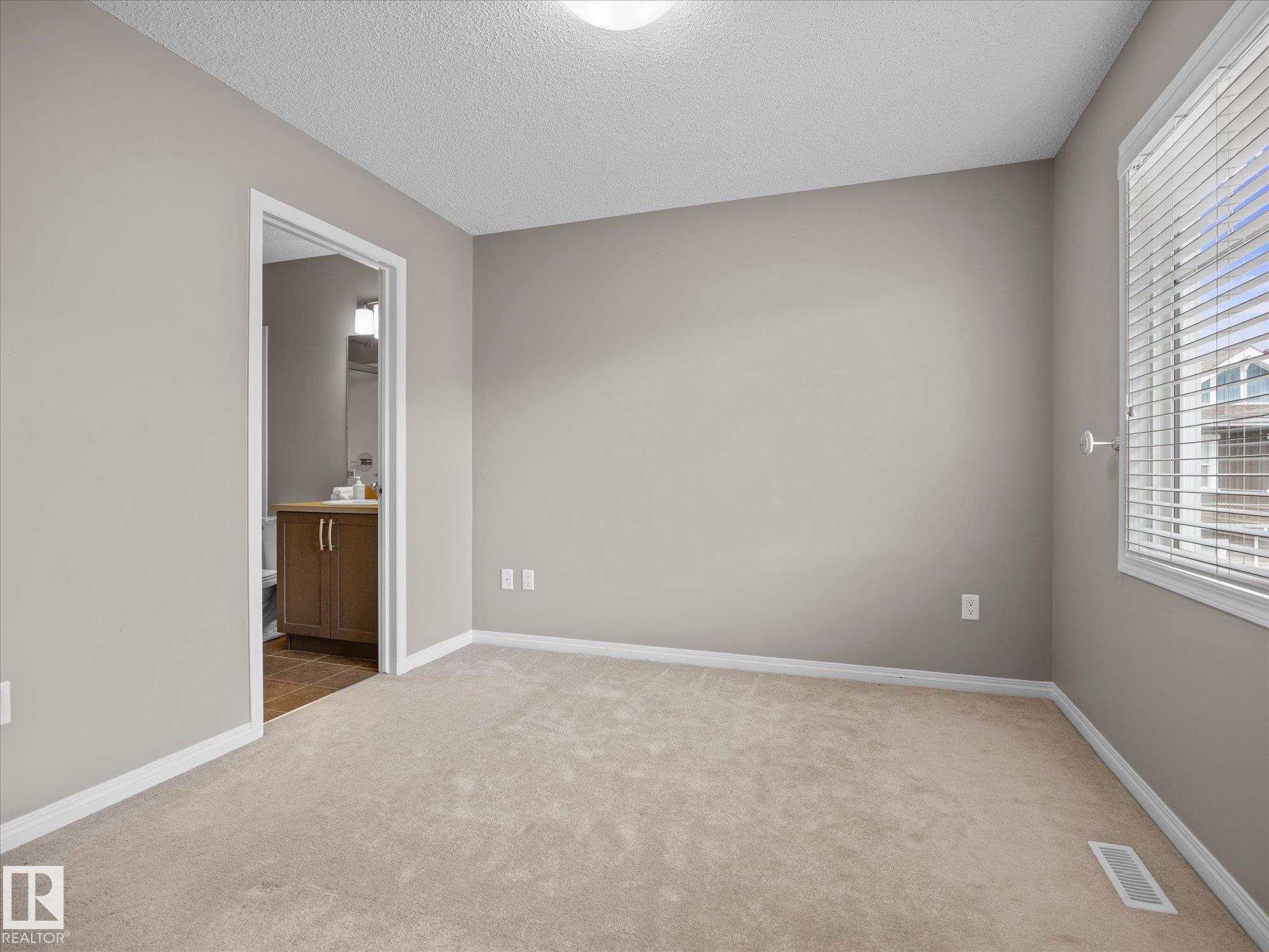 Photo 24 at 32 - 1140 Chappelle Boulevard SW, Chappelle Area, Edmonton