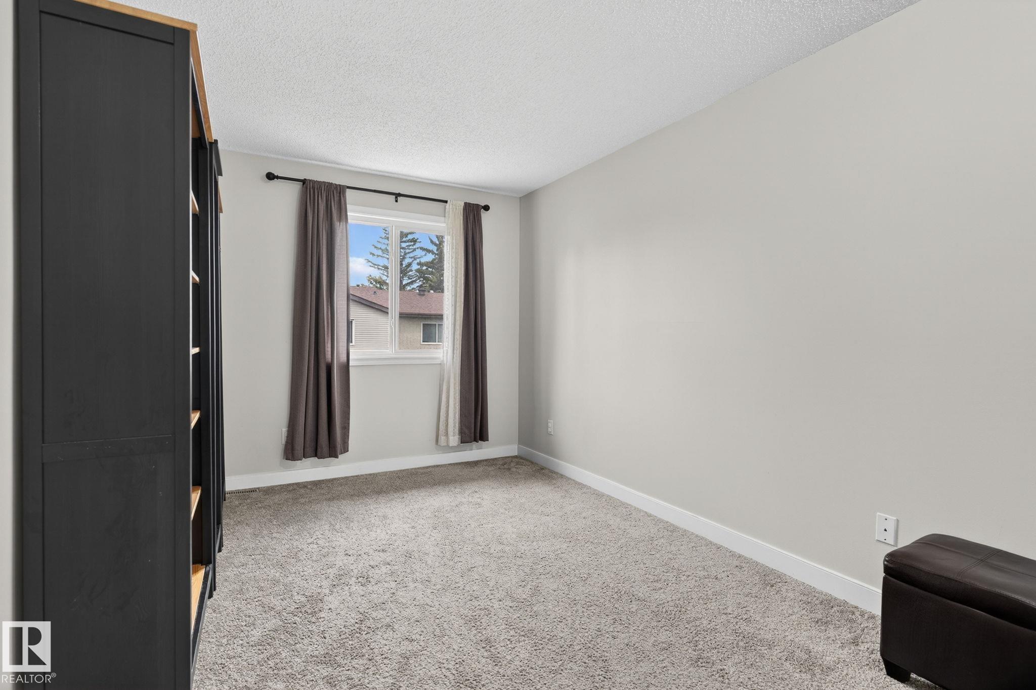 Photo 21 at 7604 29 Avenue NW, Kameyosek, Edmonton