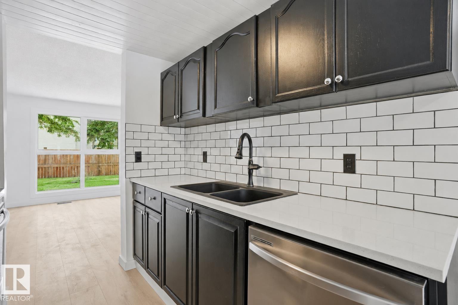Photo 7 at 260 - 3307 116a Avenue NW, Rundle Heights, Edmonton