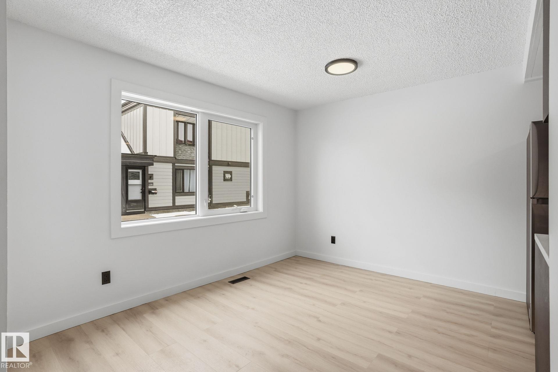 Photo 9 at 260 - 3307 116a Avenue NW, Rundle Heights, Edmonton