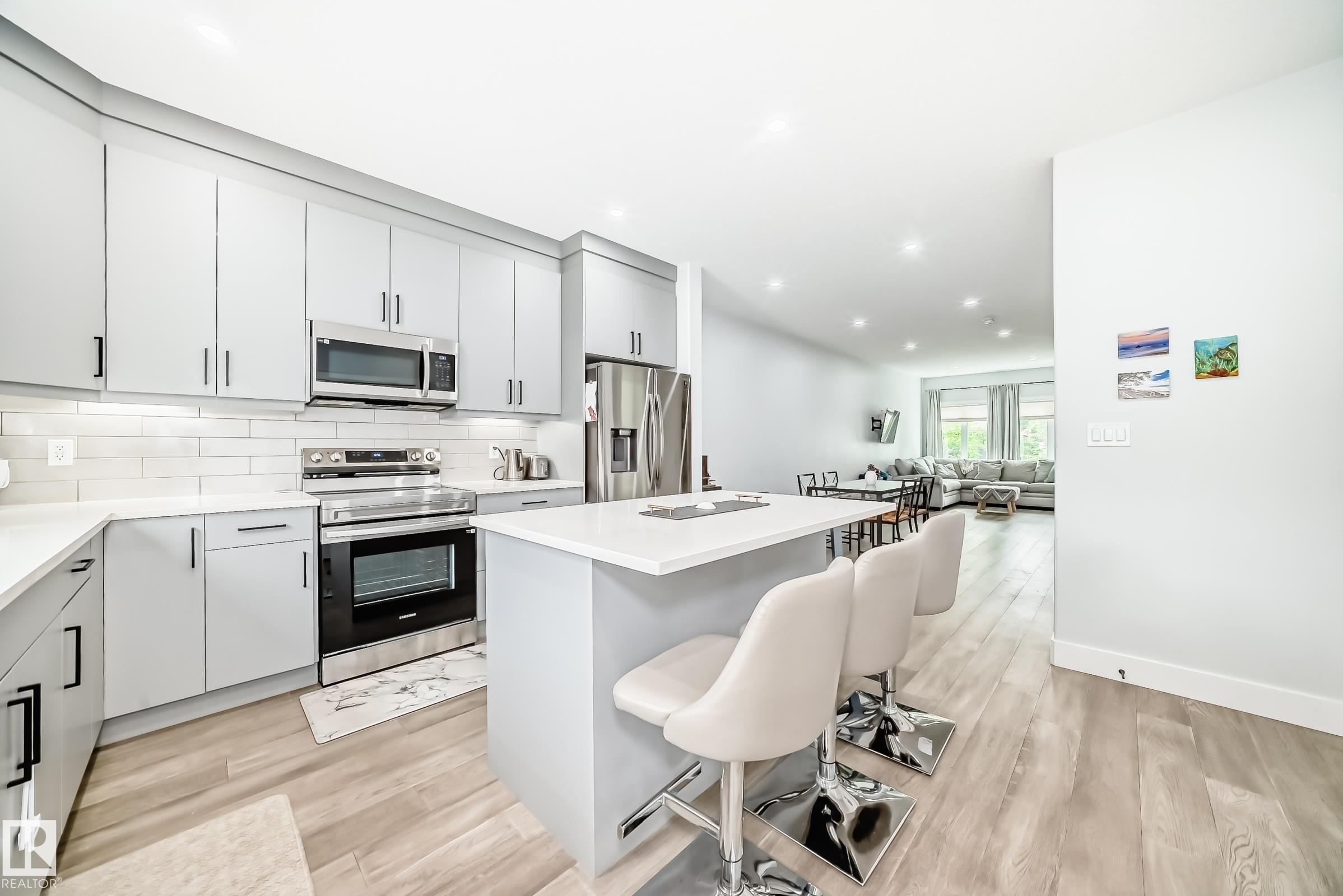 Photo 14 at 9830 73 Avenue NW, Ritchie, Edmonton