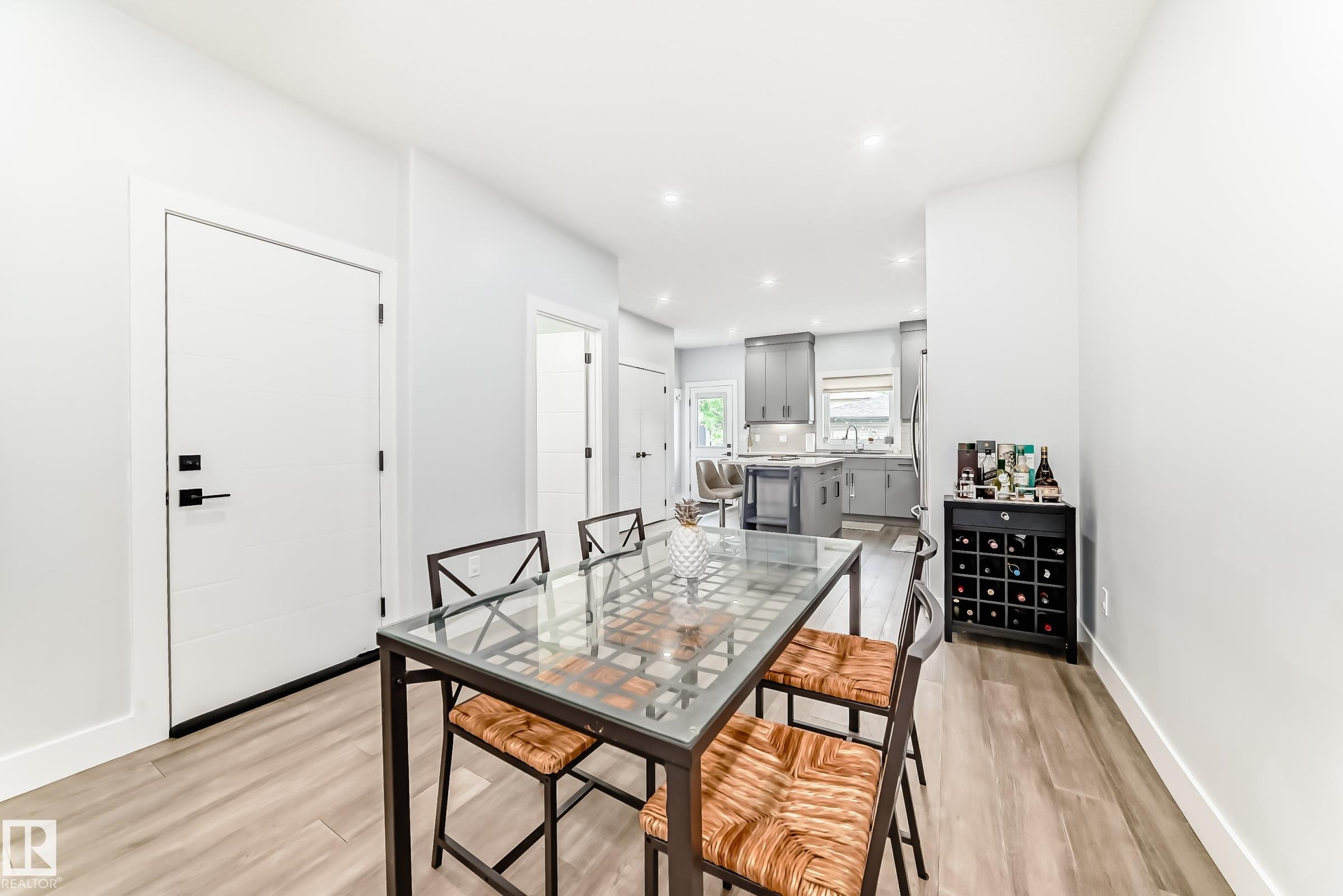 Photo 16 at 9830 73 Avenue NW, Ritchie, Edmonton