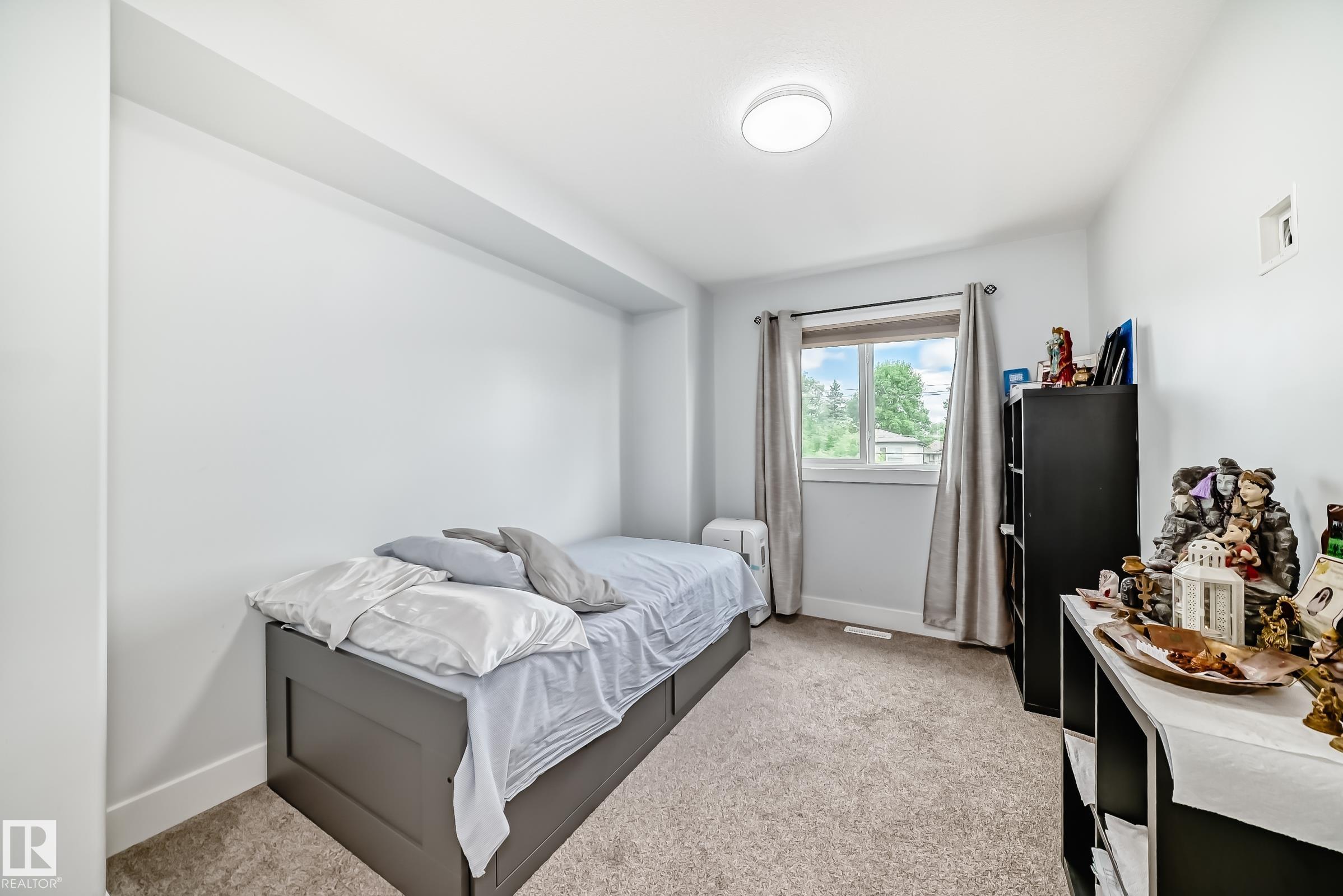 Photo 29 at 9830 73 Avenue NW, Ritchie, Edmonton