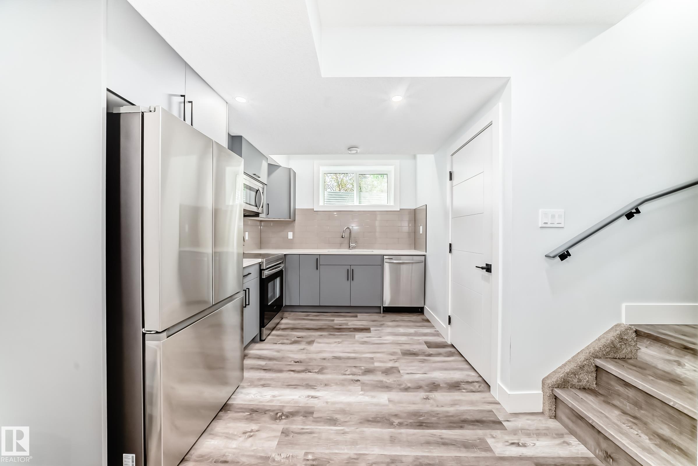 Photo 35 at 9830 73 Avenue NW, Ritchie, Edmonton