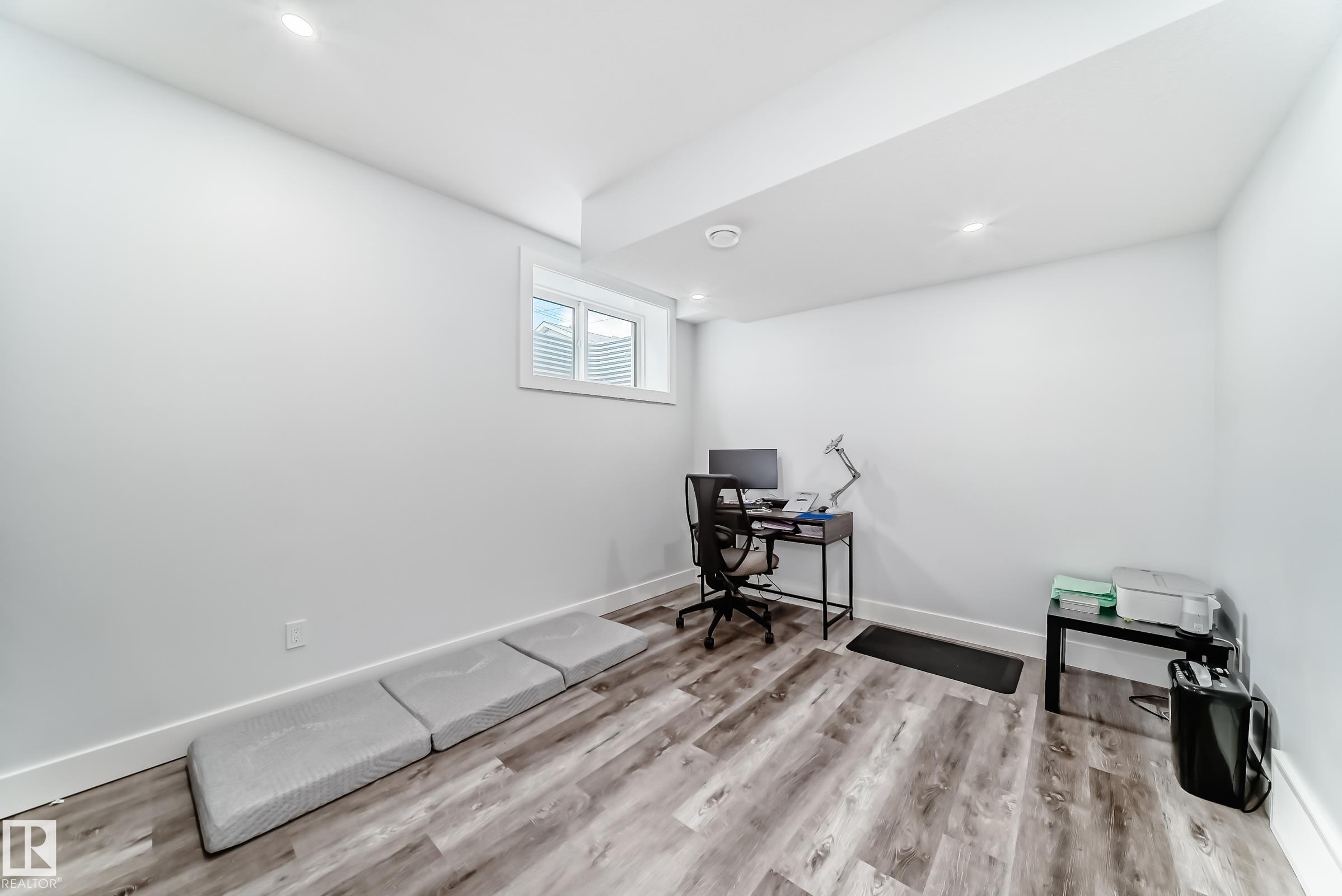Photo 43 at 9830 73 Avenue NW, Ritchie, Edmonton