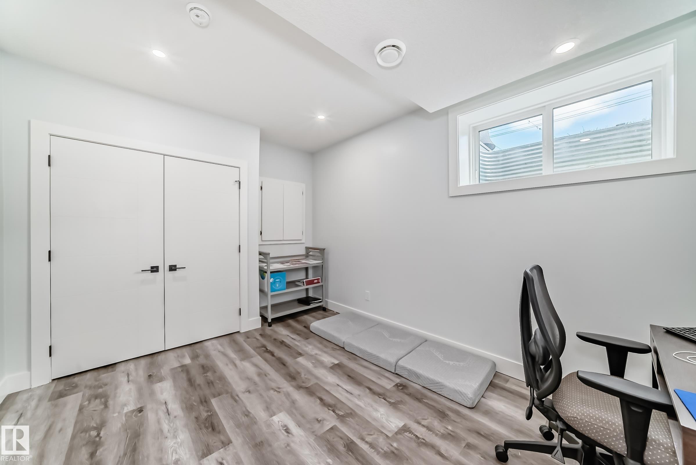 Photo 44 at 9830 73 Avenue NW, Ritchie, Edmonton