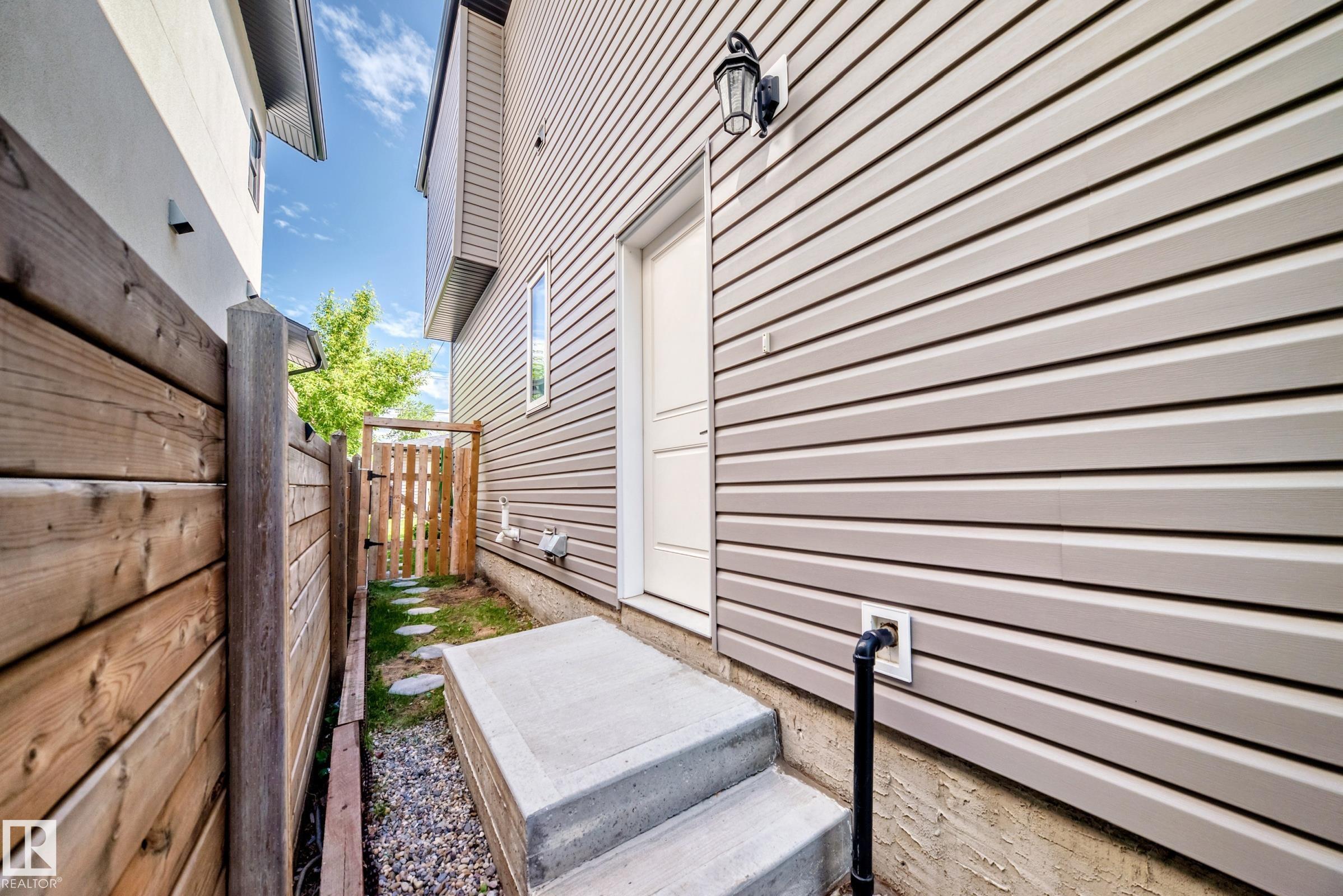 Photo 57 at 9830 73 Avenue NW, Ritchie, Edmonton