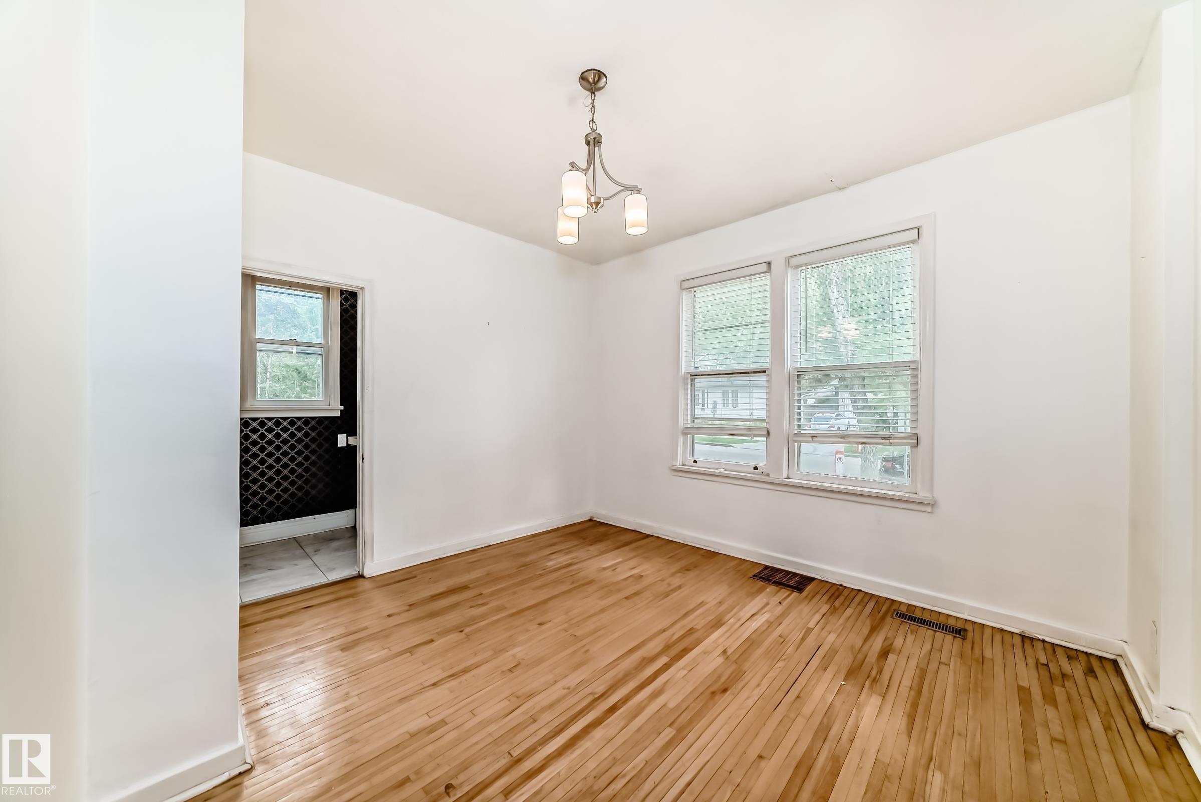 Photo 12 at 10748 123 Street NW, Westmount, Edmonton