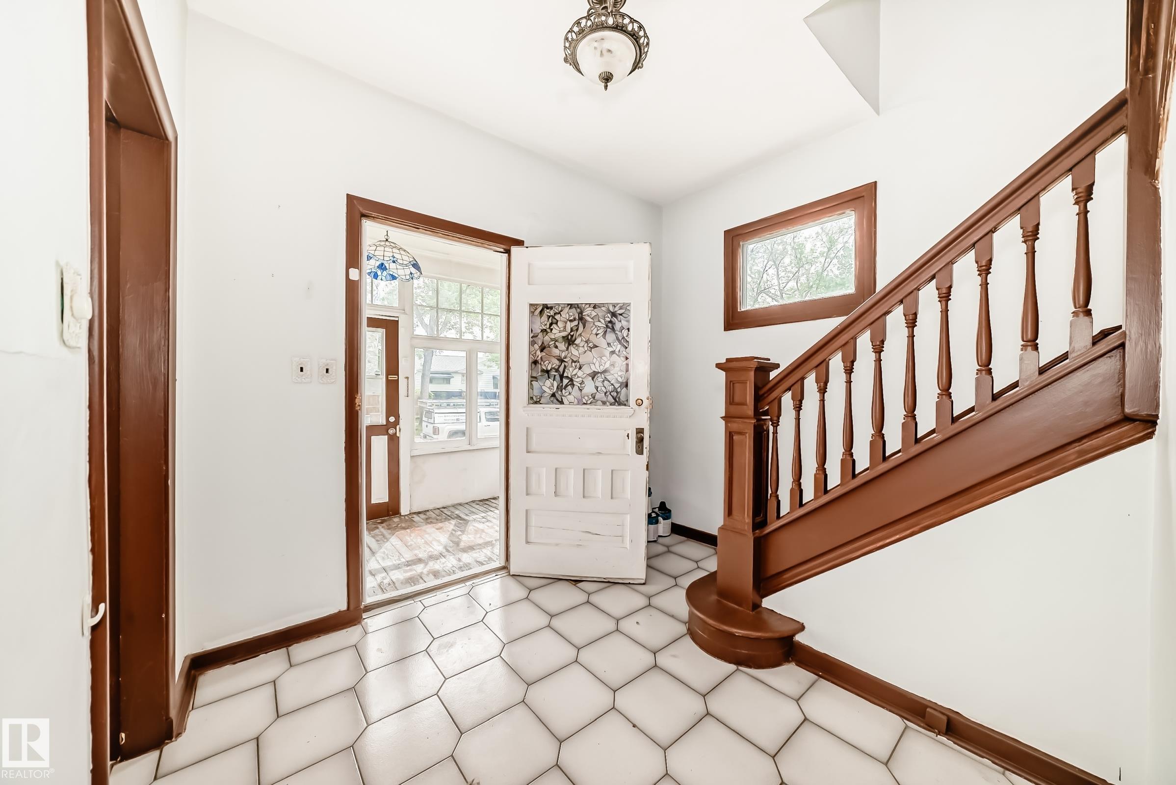 Photo 31 at 10748 123 Street NW, Westmount, Edmonton