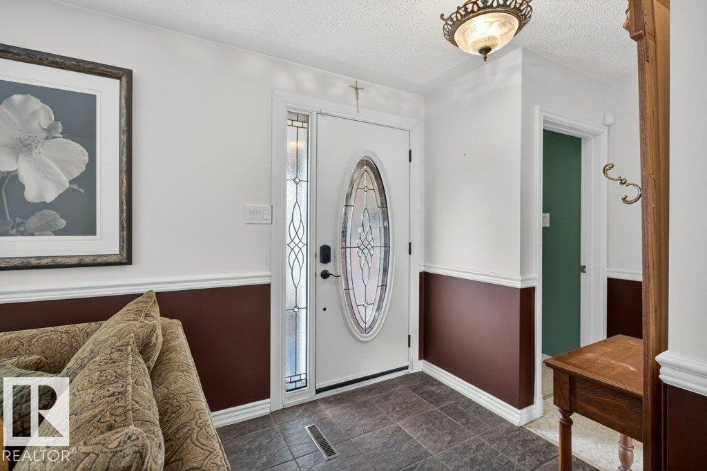 6616 95 Avenue NW, Ottewell, Edmonton