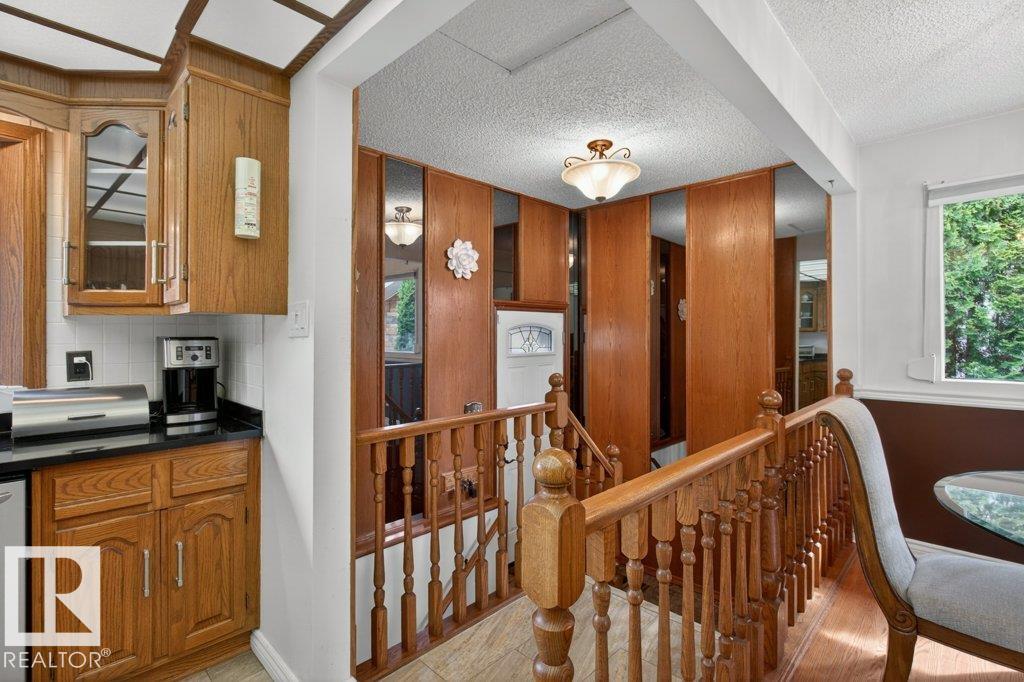Photo 20 at 6616 95 Avenue NW, Ottewell, Edmonton