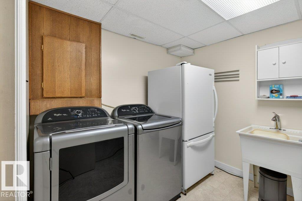 Photo 32 at 6616 95 Avenue NW, Ottewell, Edmonton