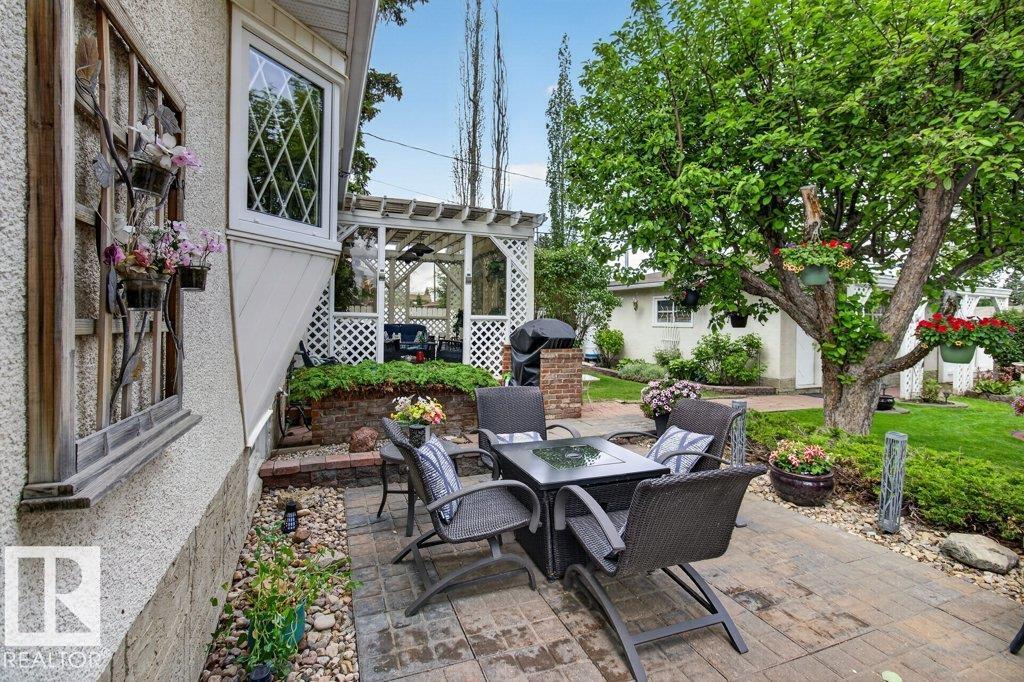 Photo 35 at 6616 95 Avenue NW, Ottewell, Edmonton
