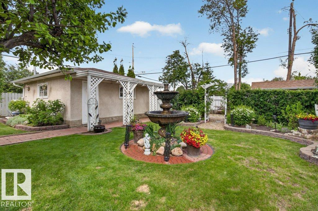 Photo 42 at 6616 95 Avenue NW, Ottewell, Edmonton